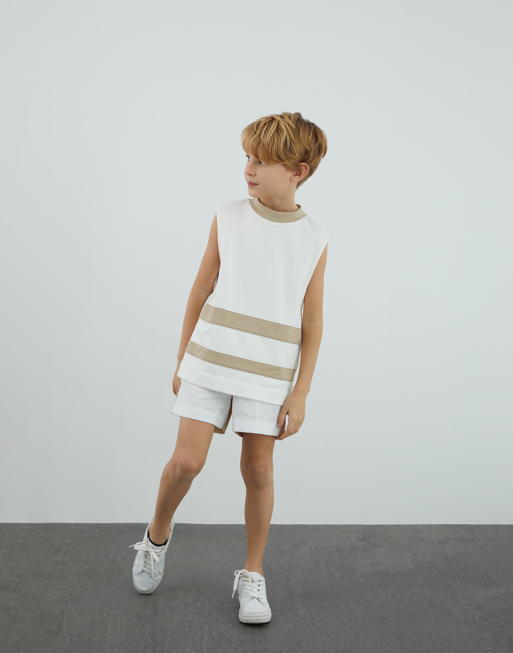 Kontrast Garni Detaylı Kolsuz Ekru  T Shirt - junior, designer dresses, bachelorette, party dresses and graduation dresses.