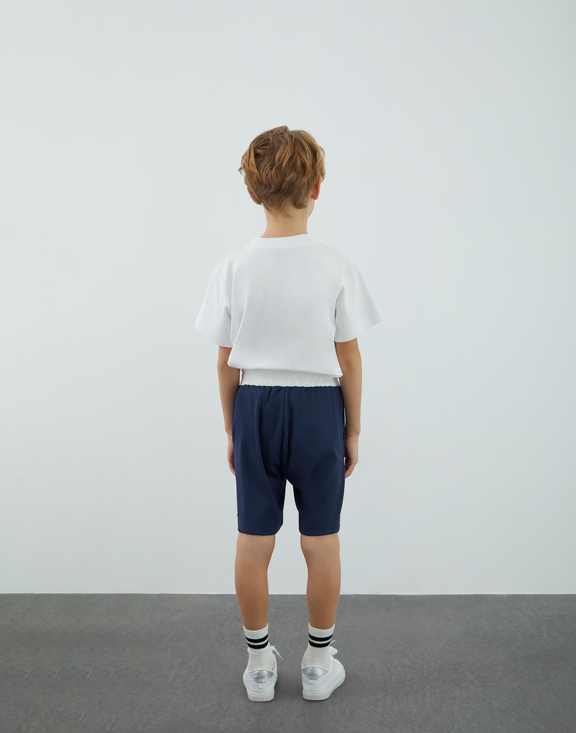 Kontrast Garnili Ve Punto Dikiş Detalı Lacivert  Şort - junior, designer dresses, bachelorette, party dresses and graduation dresses.