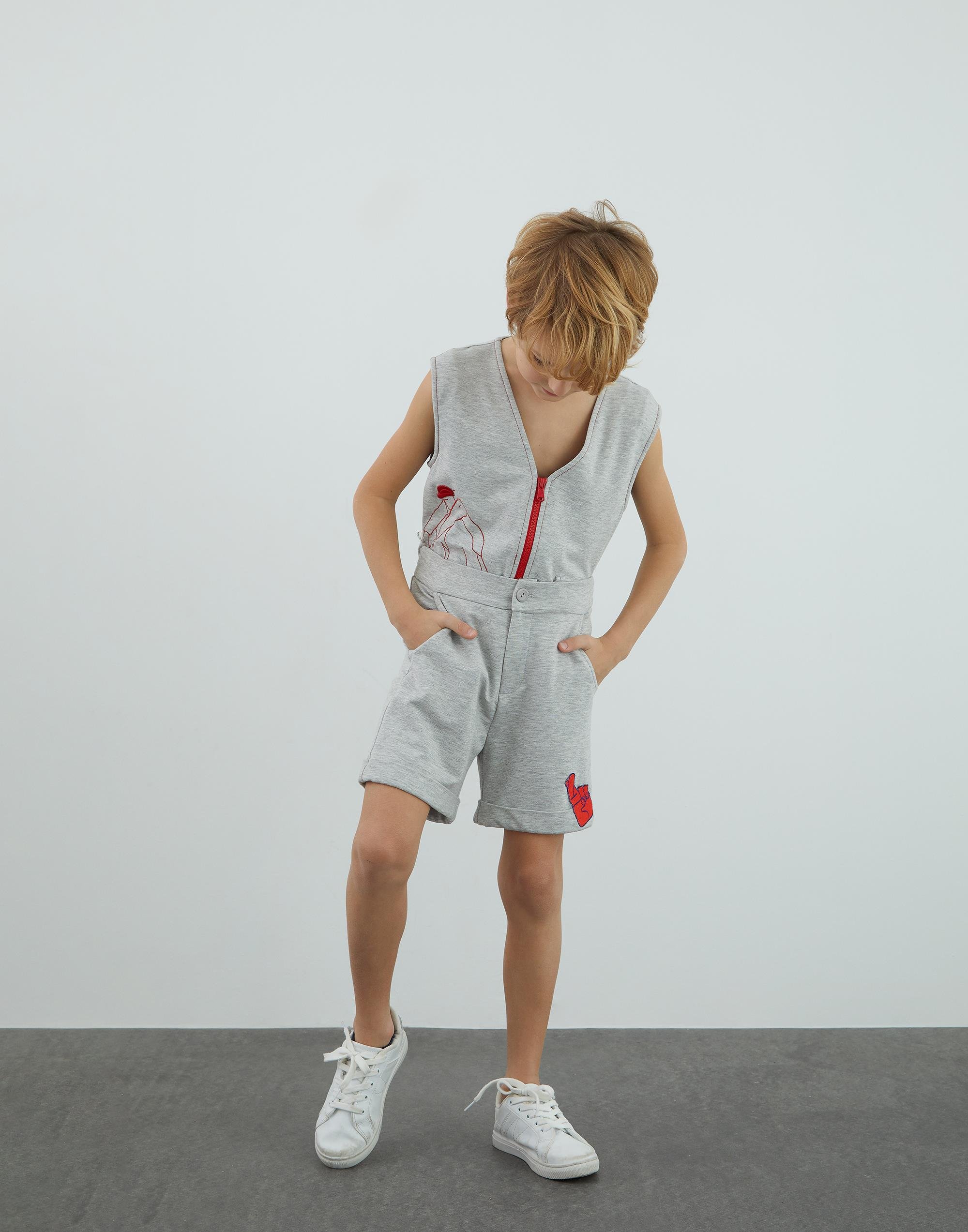 Kontrast Nakış Detaylı Gri Spor Yelek - junior, designer dresses, bachelorette, party dresses and graduation dresses.