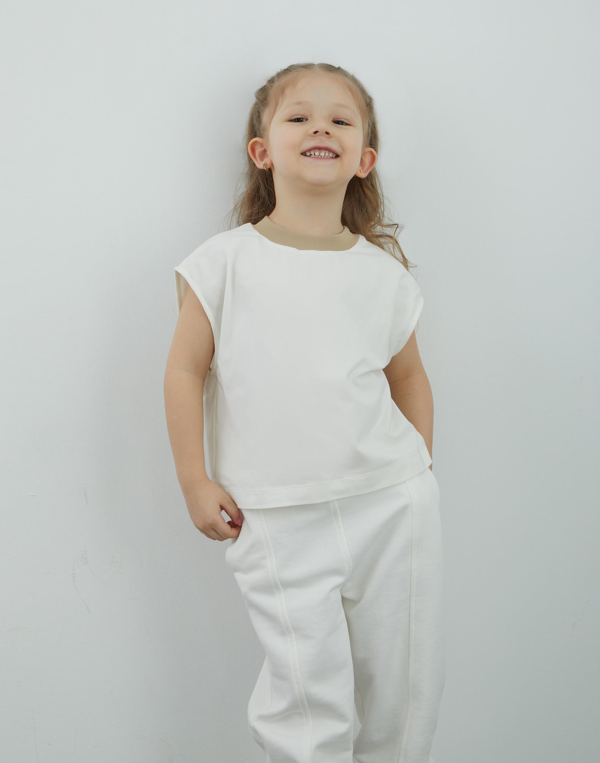 Kontrast Yaka Detaylı Kolsuz Ekru T shirt - junior, designer dresses, bachelorette, party dresses and graduation dresses.