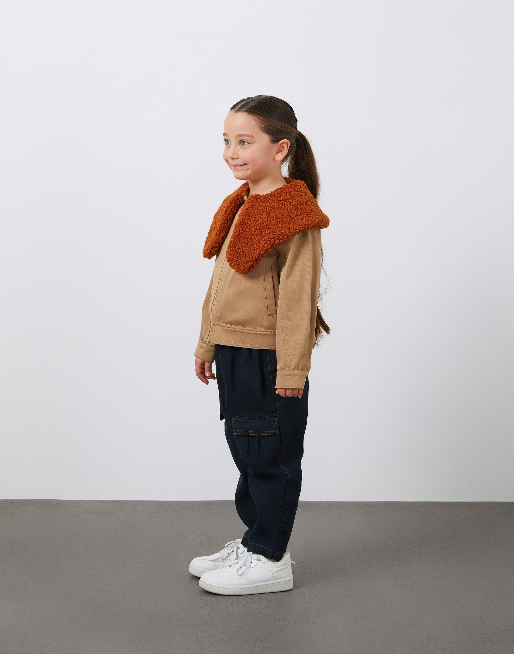 Kürk Bebe Yaka Detaylı Kahverengi Kız Çocuk Ceket - junior, designer dresses, bachelorette, party dresses and graduation dresses.