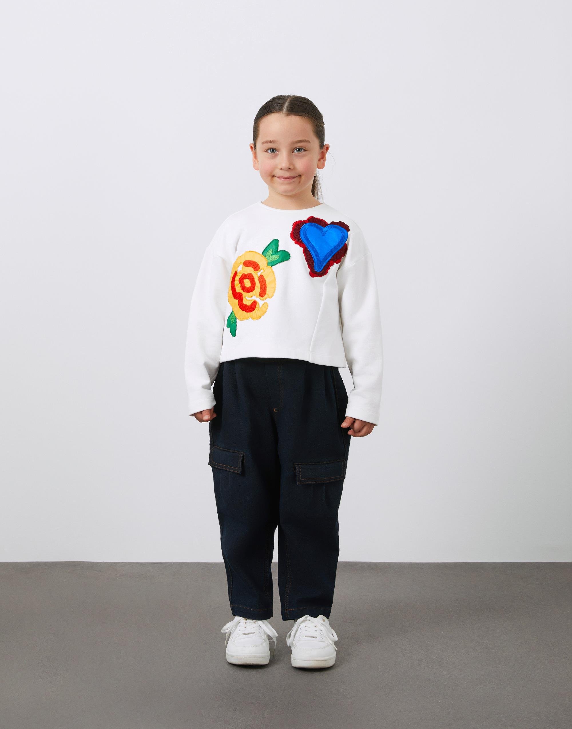 Nakış Detaylı Ekru Kız Çocuk Sweatshirt - junior, designer dresses, bachelorette, party dresses and graduation dresses.