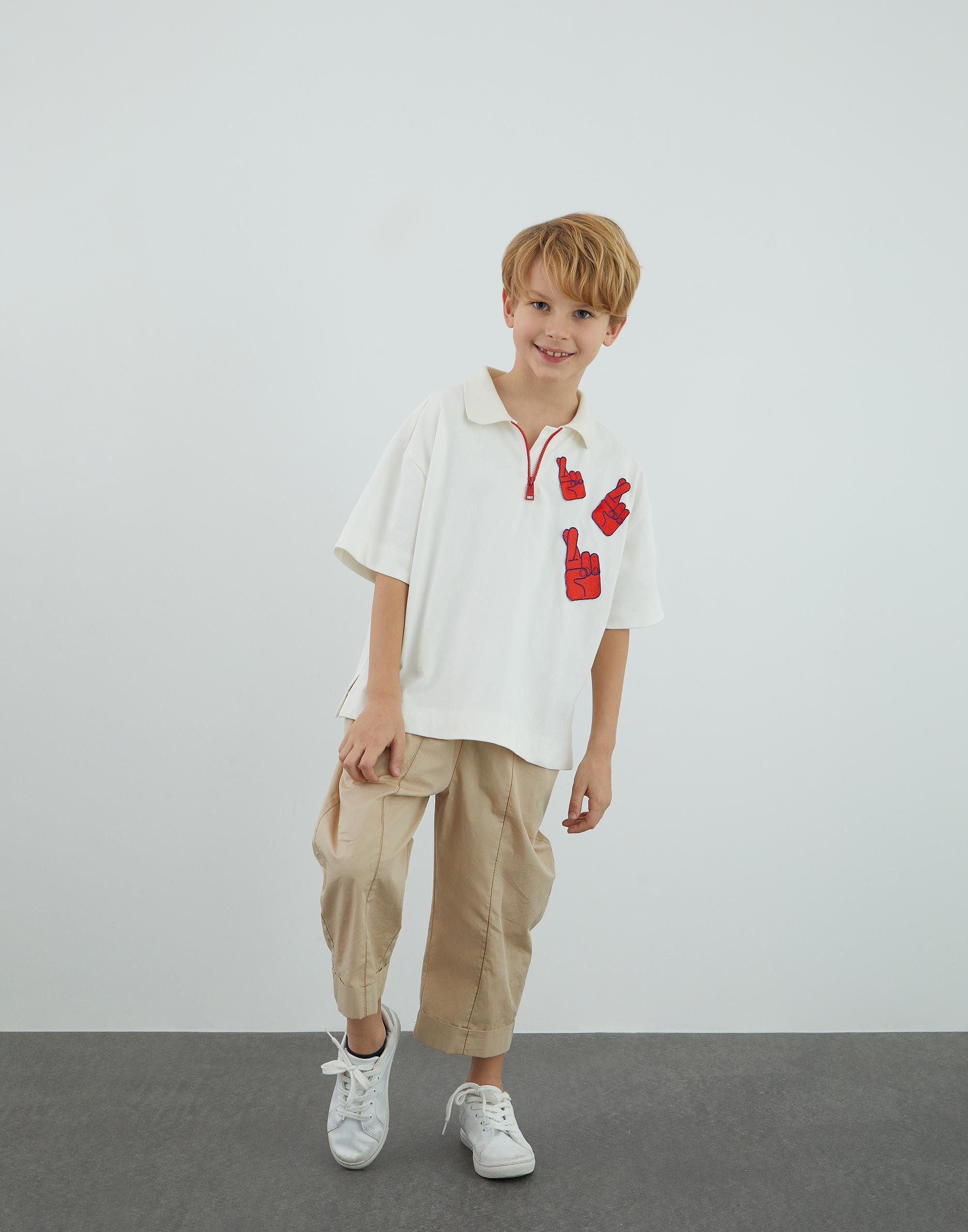 Nakış Detaylı Gömlek Yaka  Ekru T Shirt - junior, designer dresses, bachelorette, party dresses and graduation dresses.