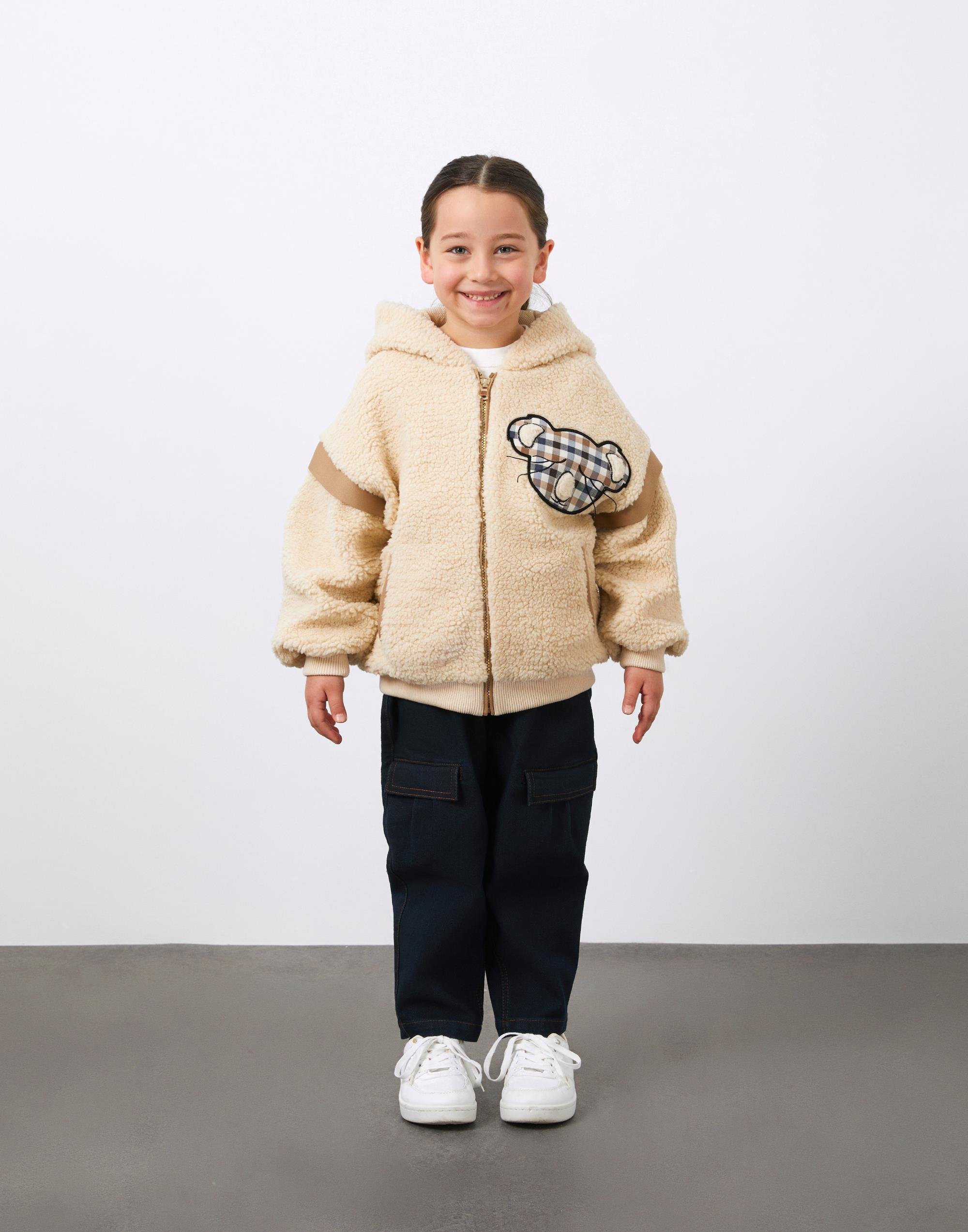 Nakış Detaylı Kapüşonlu Kız Çocuk Peluş Ceket - junior, designer dresses, bachelorette, party dresses and graduation dresses.