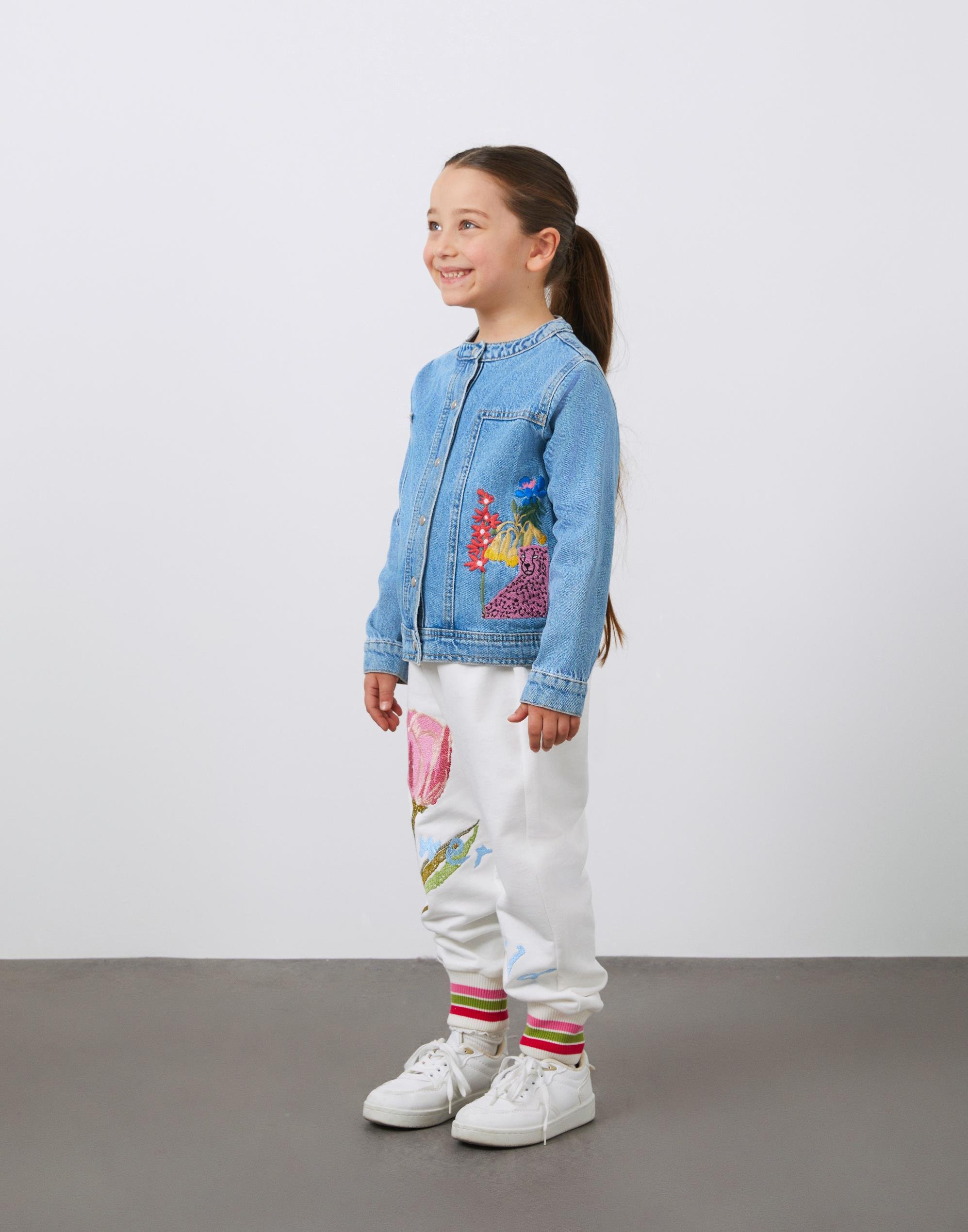 Nakış Detaylı Yuvarlak Yaka Kız Çocuk Jean Ceket - junior, designer dresses, bachelorette, party dresses and graduation dresses.