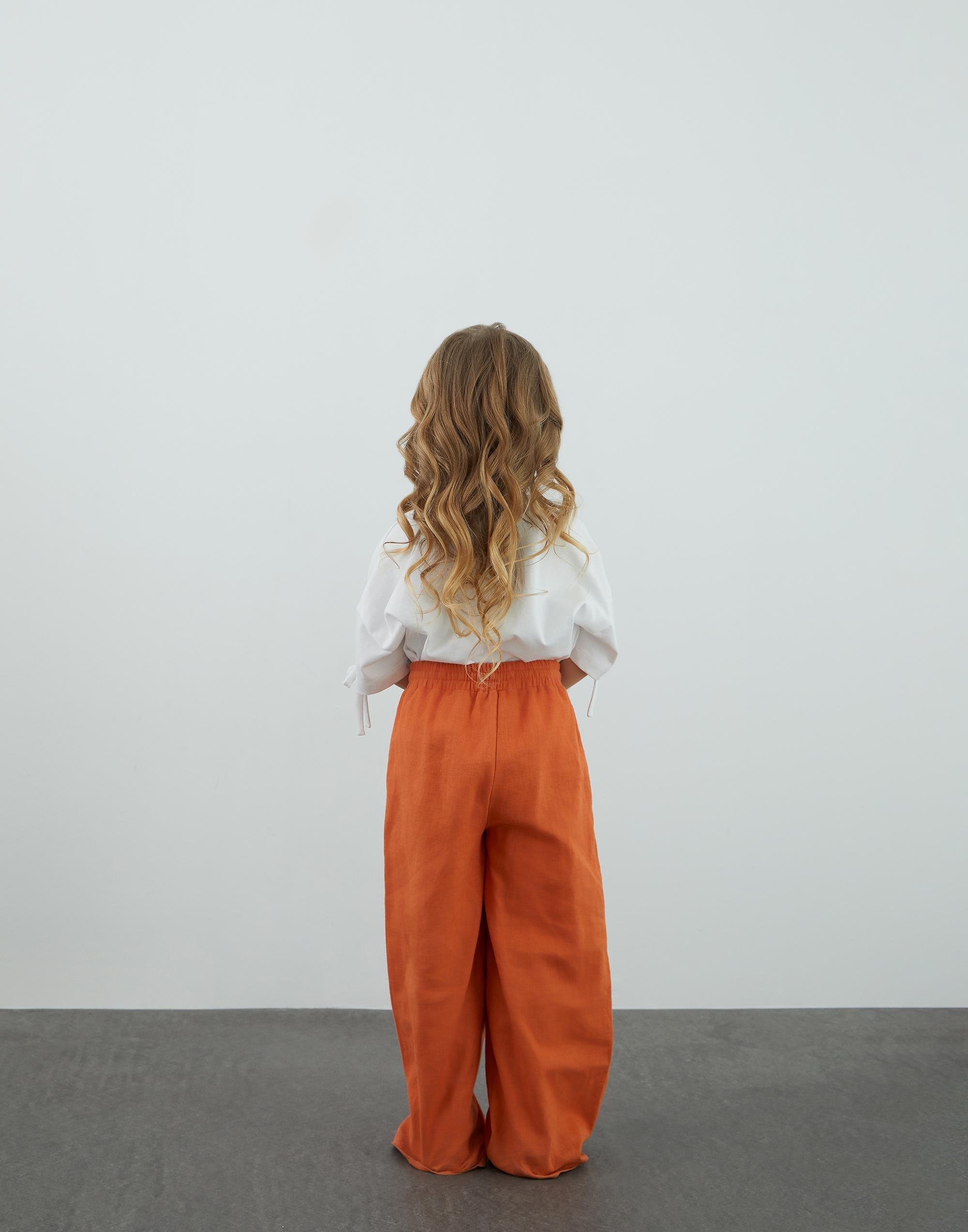 Nakış Ve Kolları Fiyonk Detaylı Beyaz T Shırt - junior, designer dresses, bachelorette, party dresses and graduation dresses.