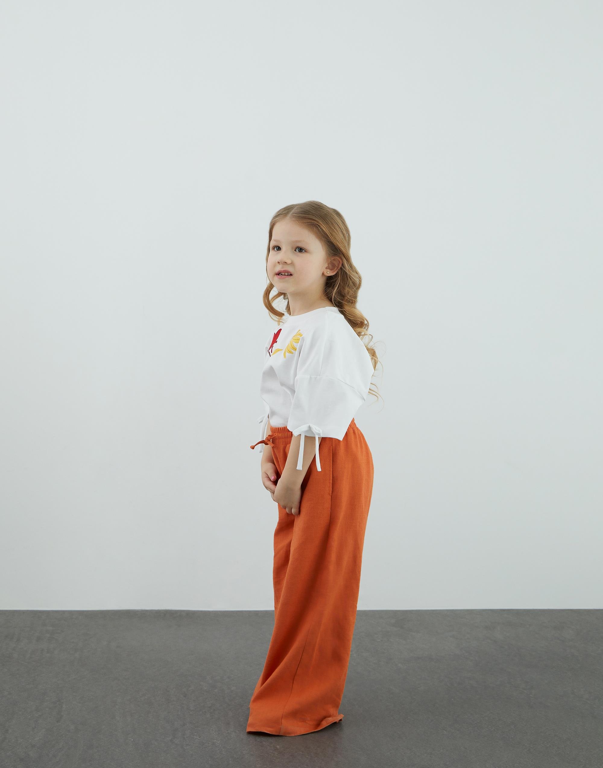 Nakış Ve Kolları Fiyonk Detaylı Beyaz T Shırt - junior, designer dresses, bachelorette, party dresses and graduation dresses.