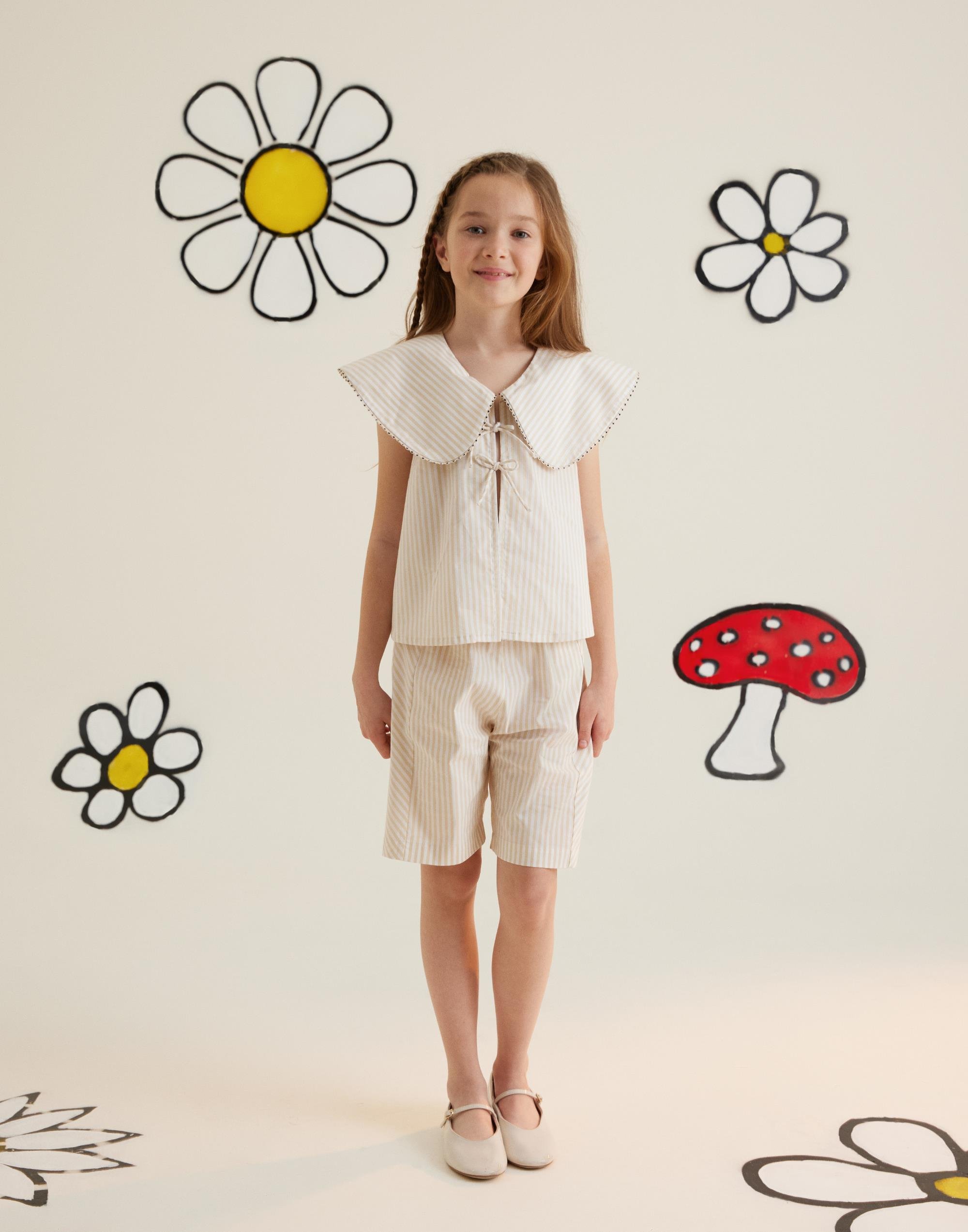 Paçaları Yırtmaçlı Fiyonk Detaylı Çizgili Bej Şort - junior, designer dresses, bachelorette, party dresses and graduation dresses.