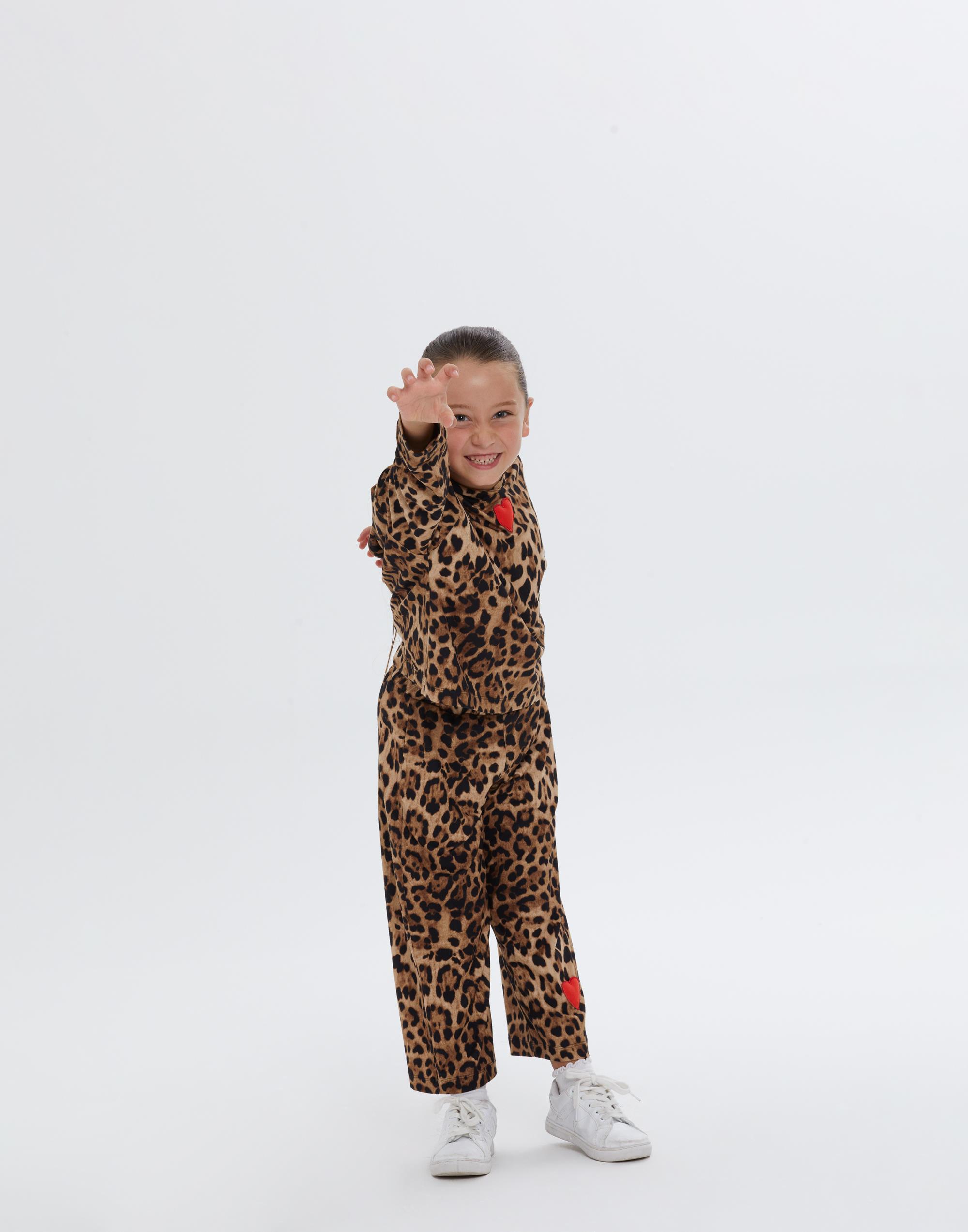 Yakaksı Kalp Detaylı Kapüşonlu Leopar Desenli Kız Çocuk Bluz - junior, designer dresses, bachelorette, party dresses and graduation dresses.