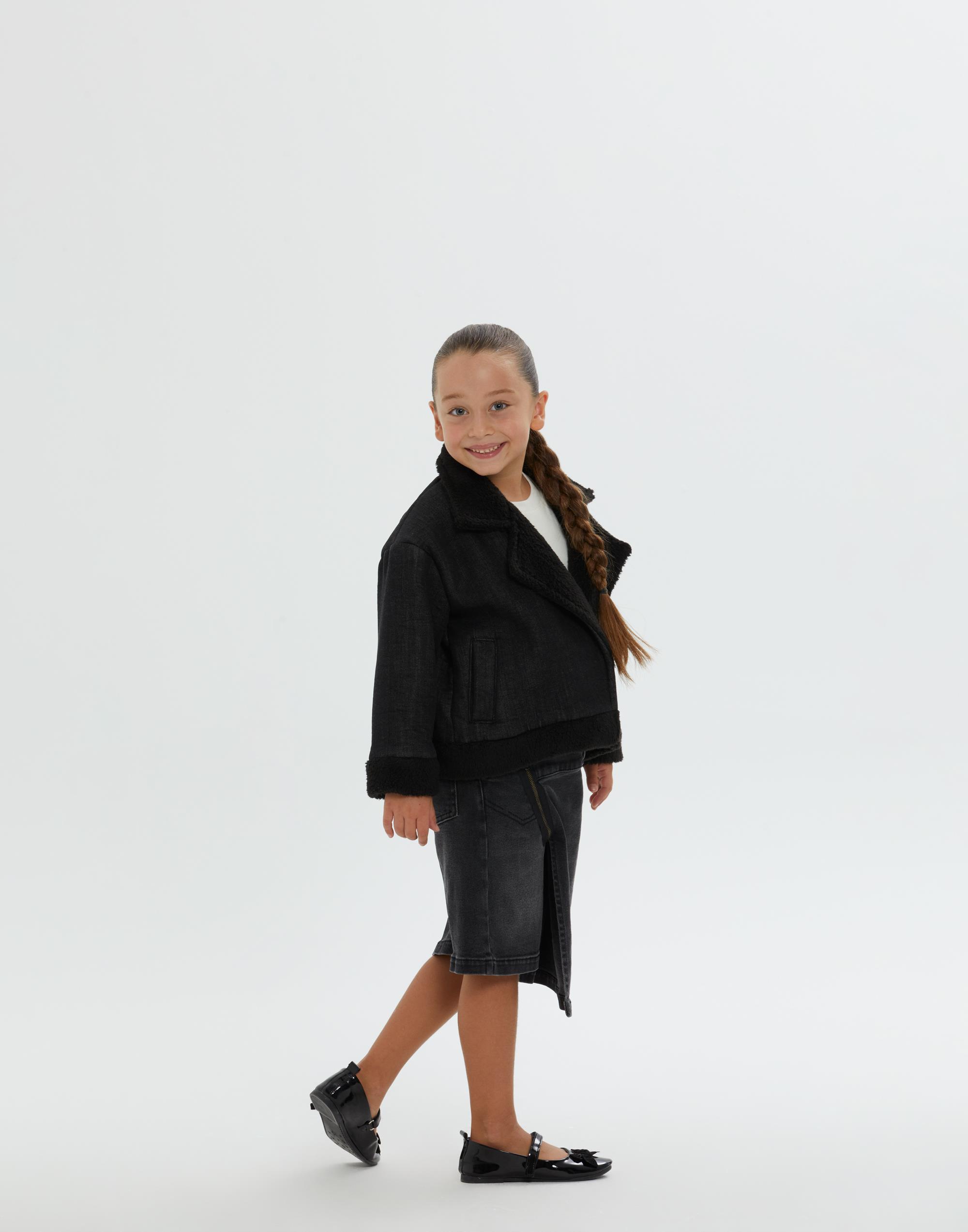 Yakası Ve Kolu Kürk Detaylı Siyah Kız Çocuk Suni Ceket - junior, designer dresses, bachelorette, party dresses and graduation dresses.