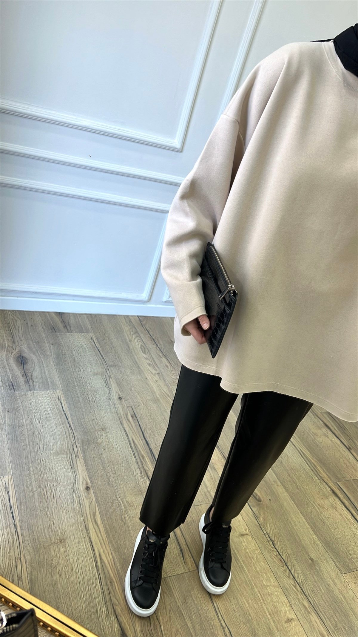 Bej - Basic Bisiklet Yaka Sweatshirt