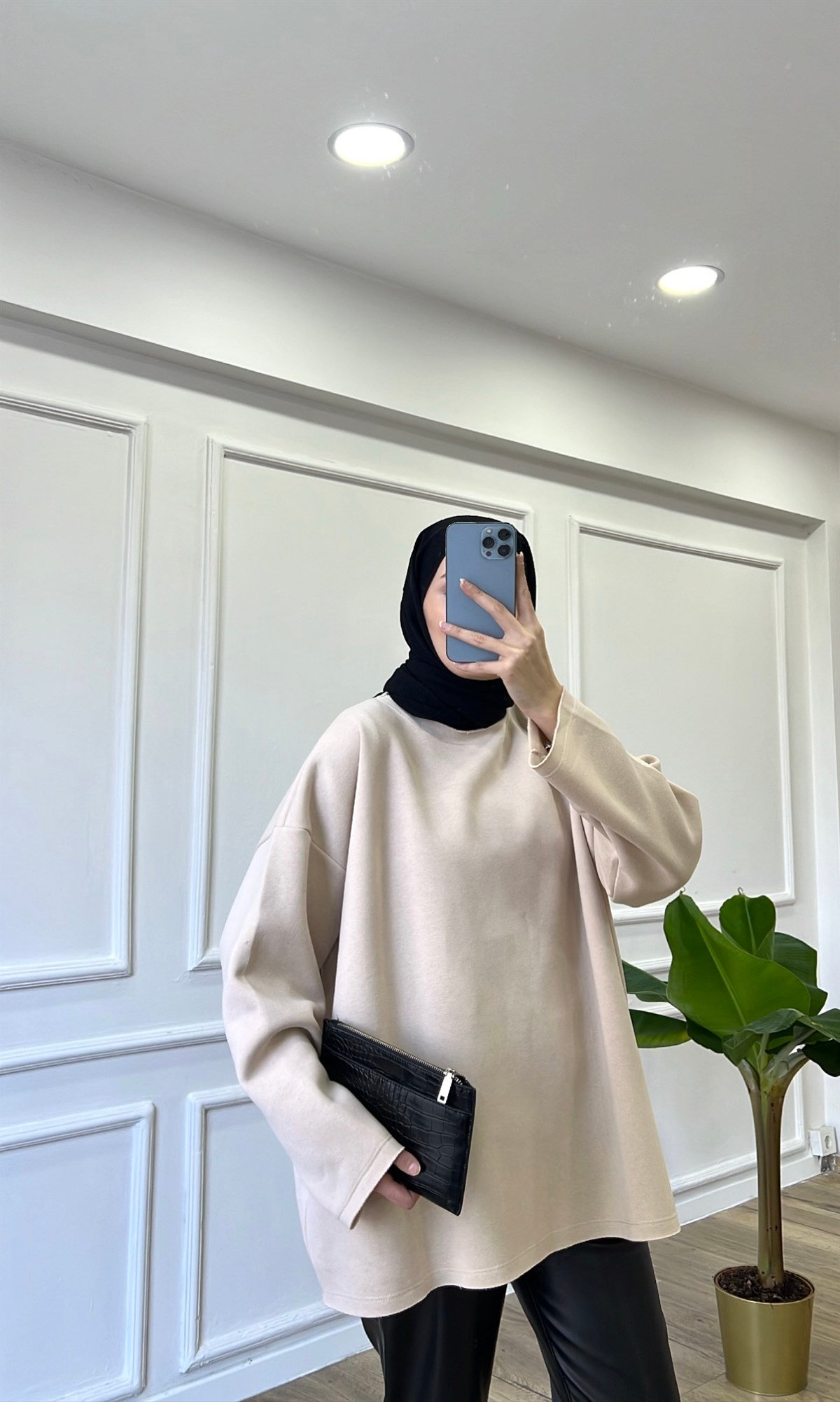 Bej - Basic Bisiklet Yaka Sweatshirt