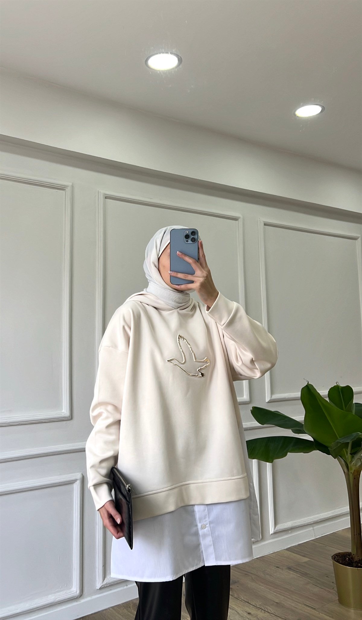 Bej Kuş Baskılı Sweatshirt 