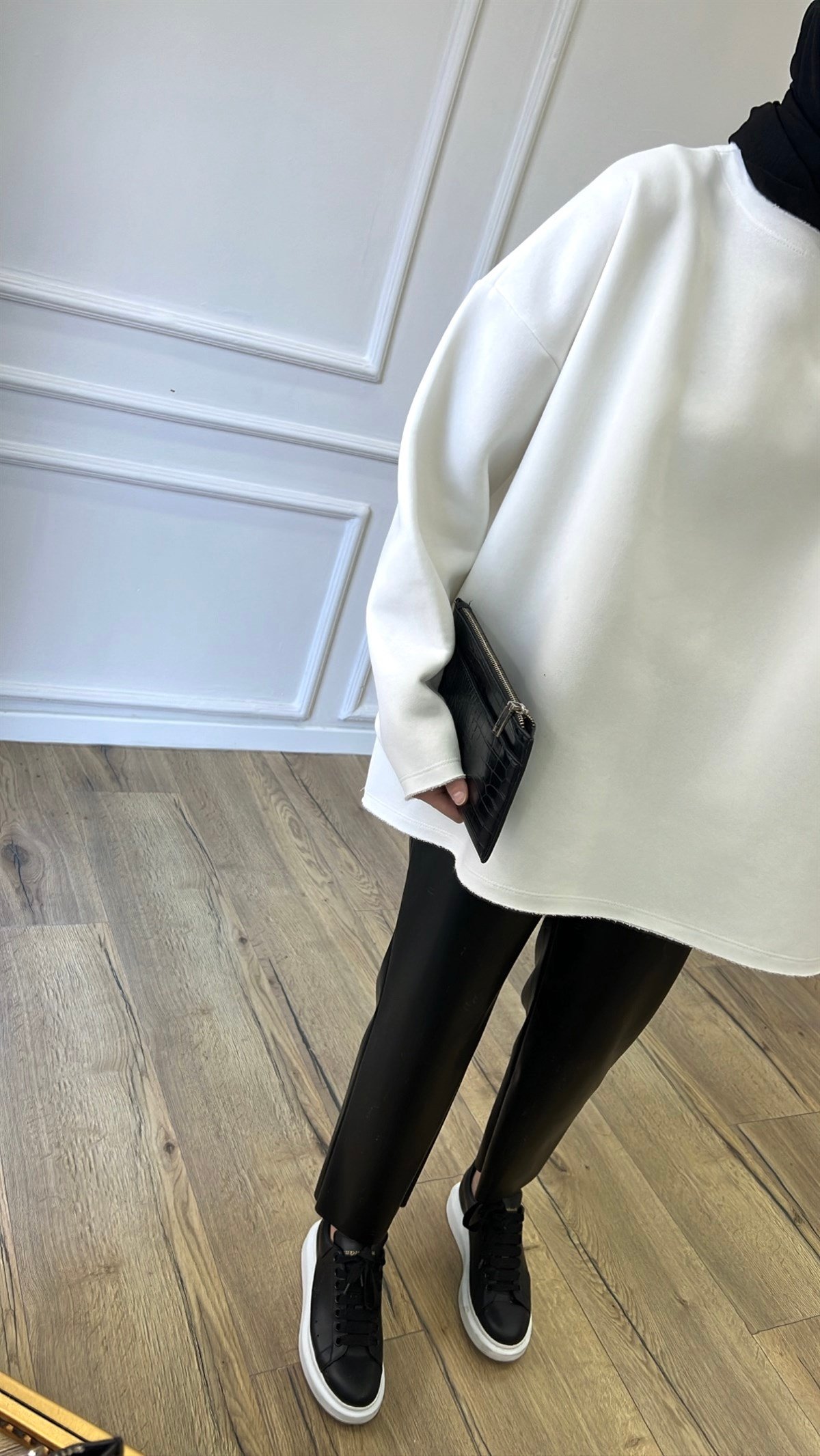 Beyaz - Basic Bisiklet  Yaka 