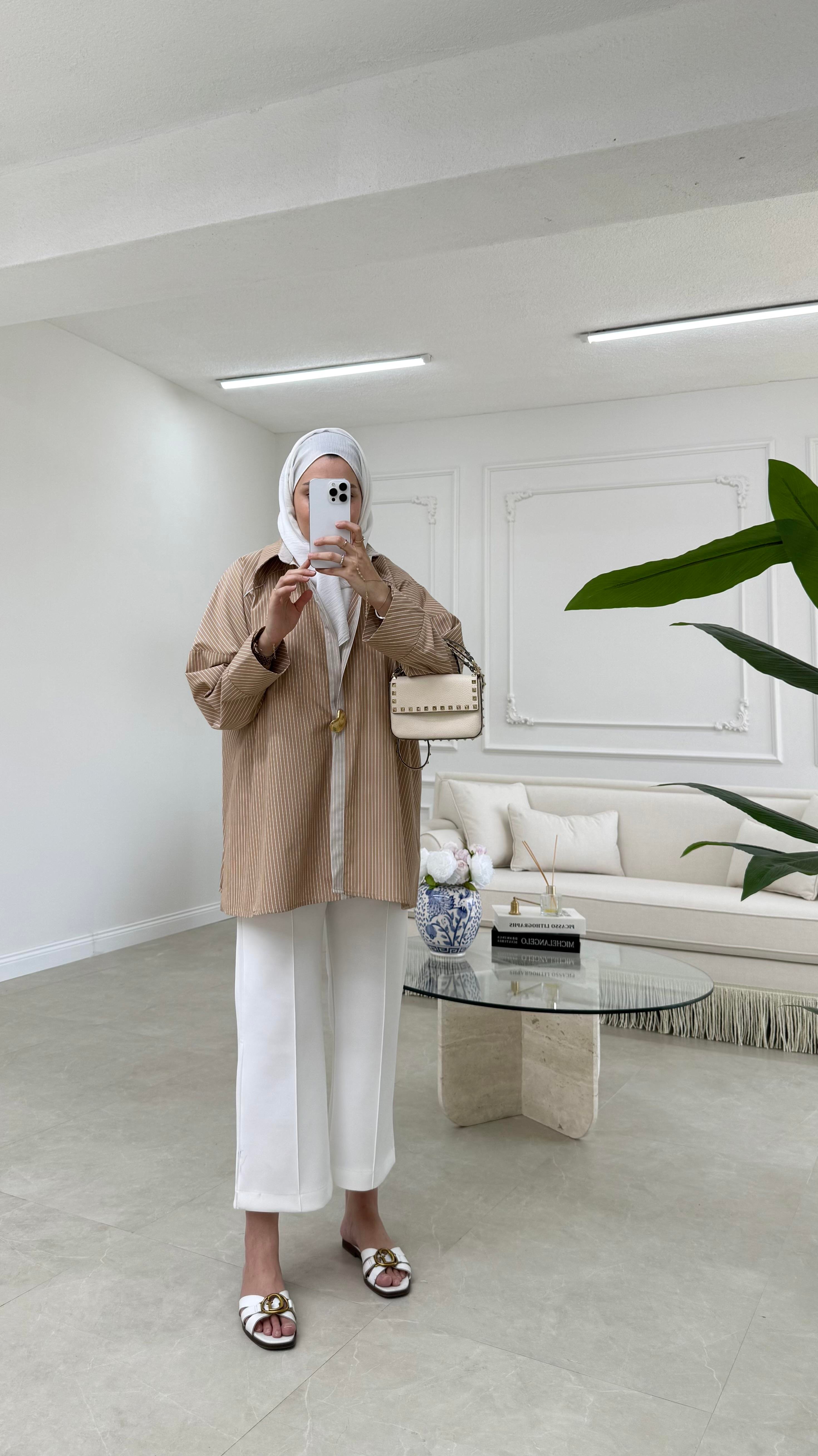 Broşlu Poplin Gömlek Vizon