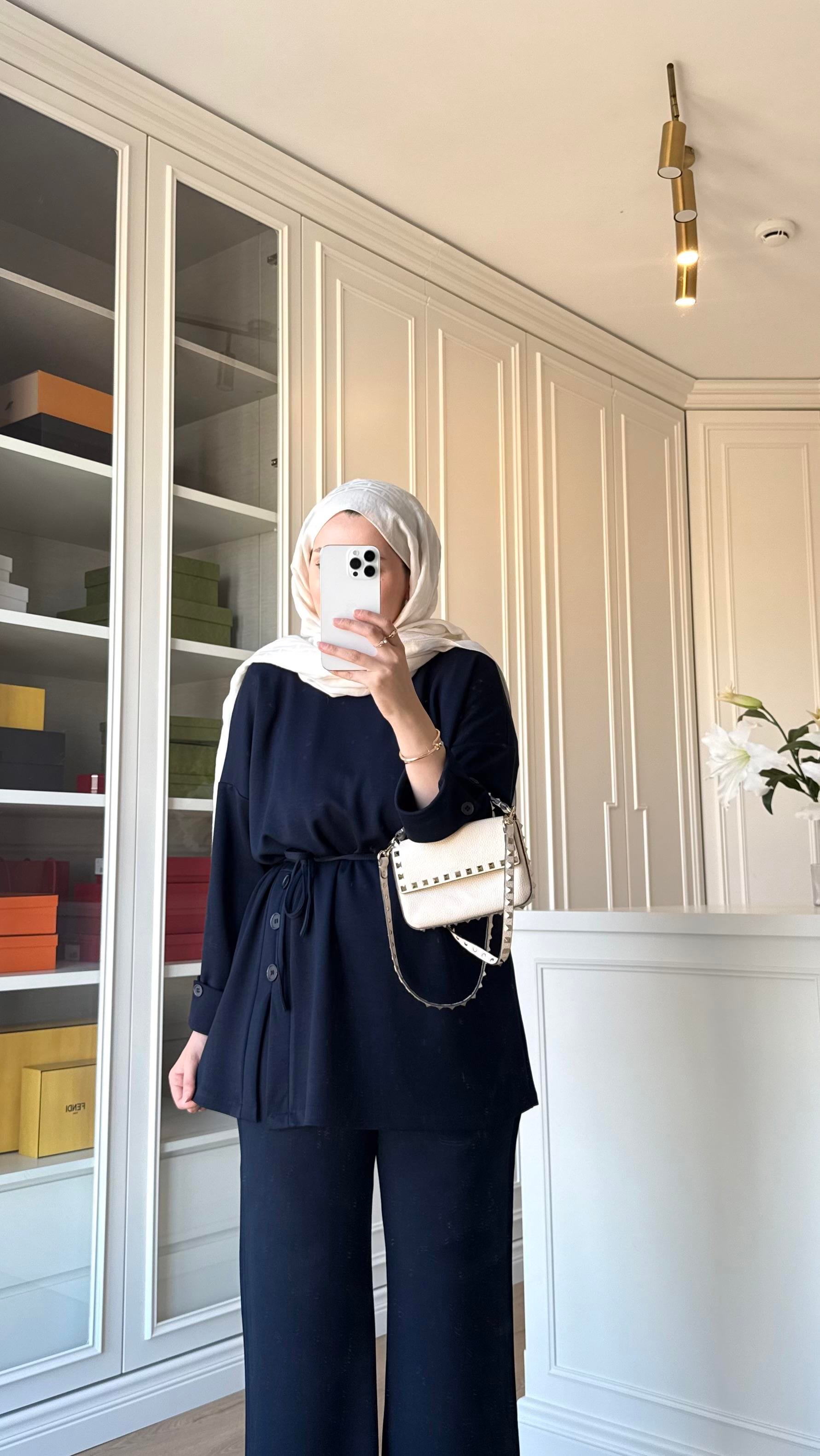 Düğme Detaylı Oysh Takım Lacivert