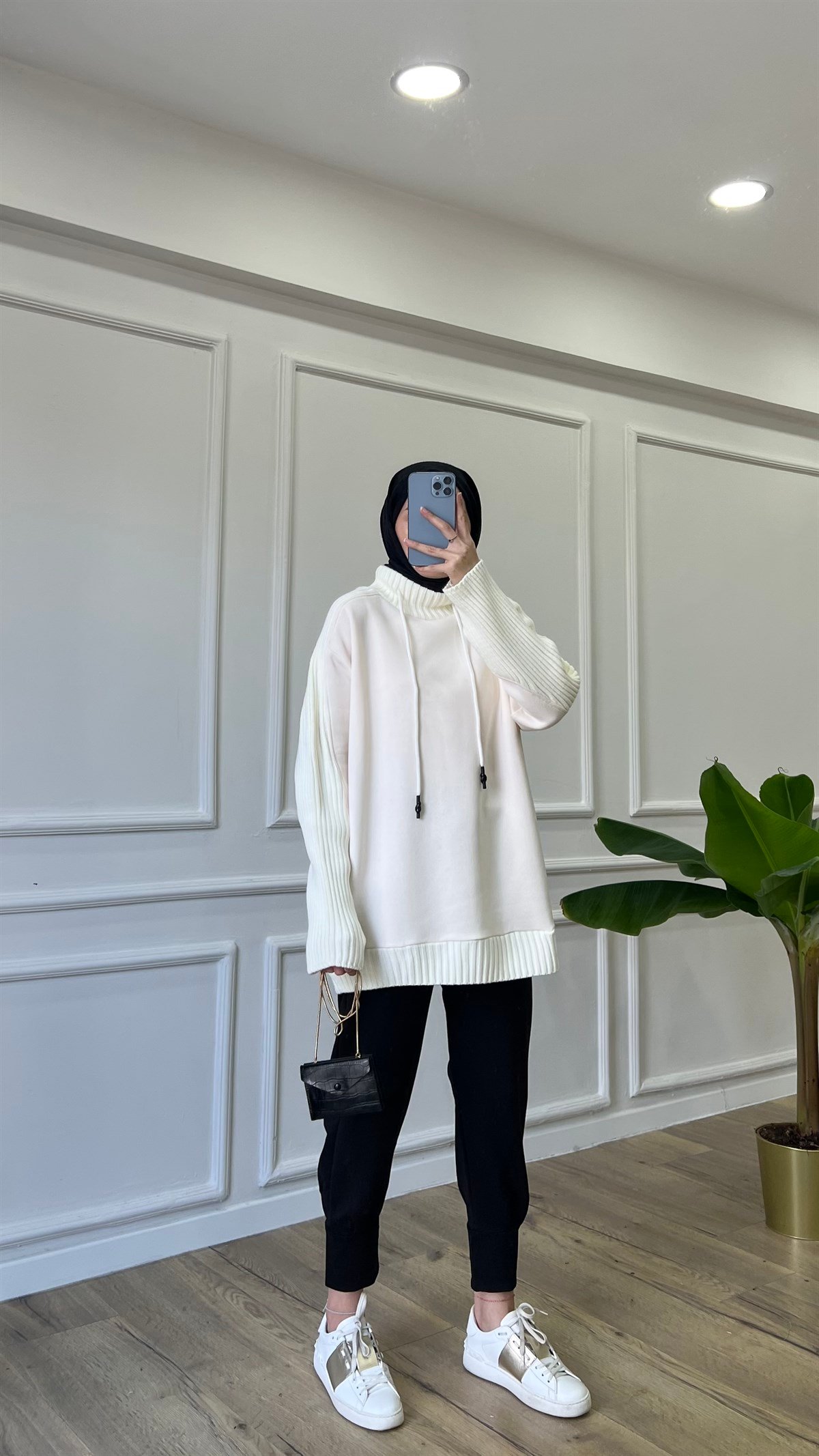 Ekru Üç iplik sweatshirt