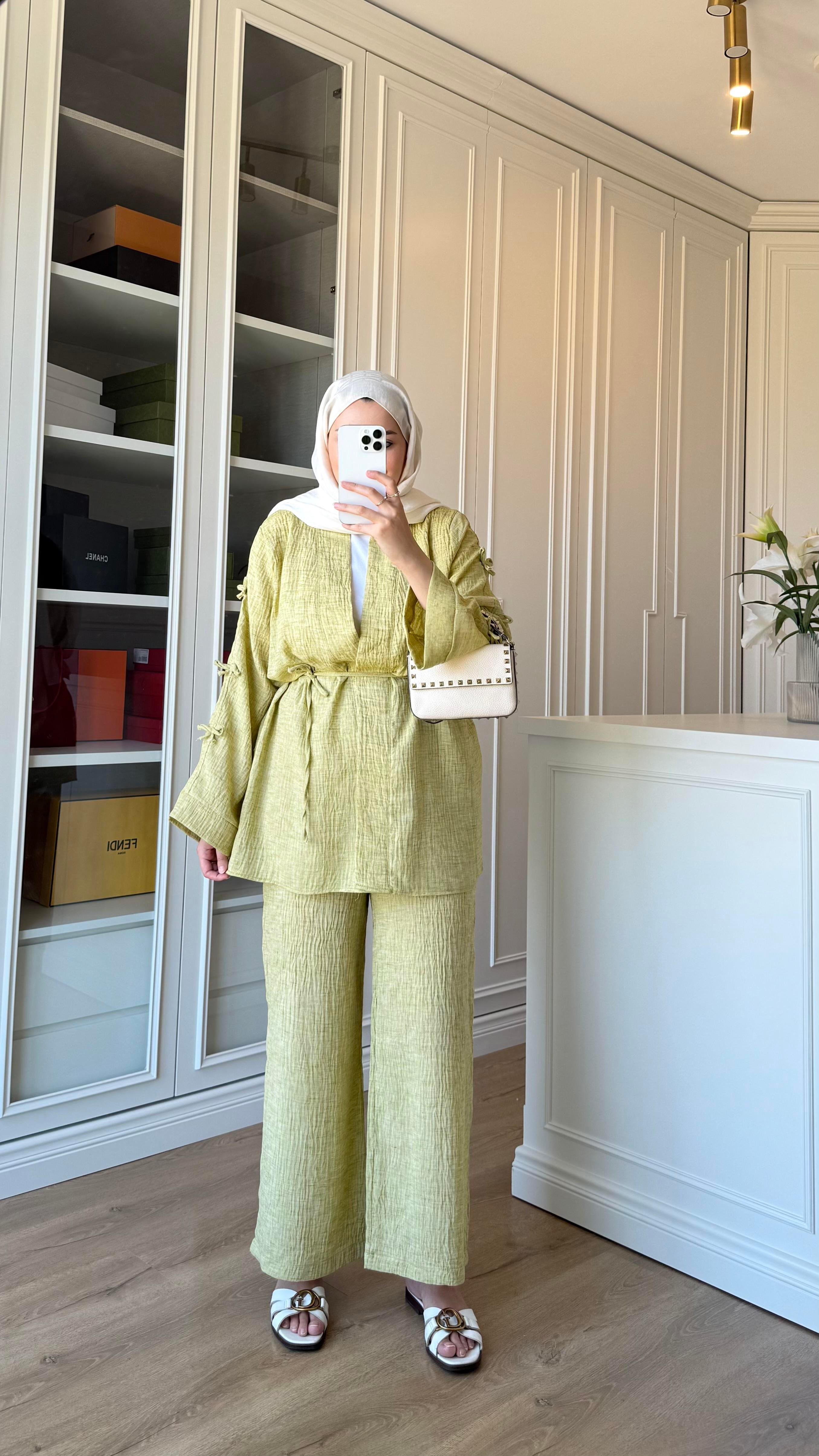 Fiyonk Detaylı Takım Yağ Yeşili