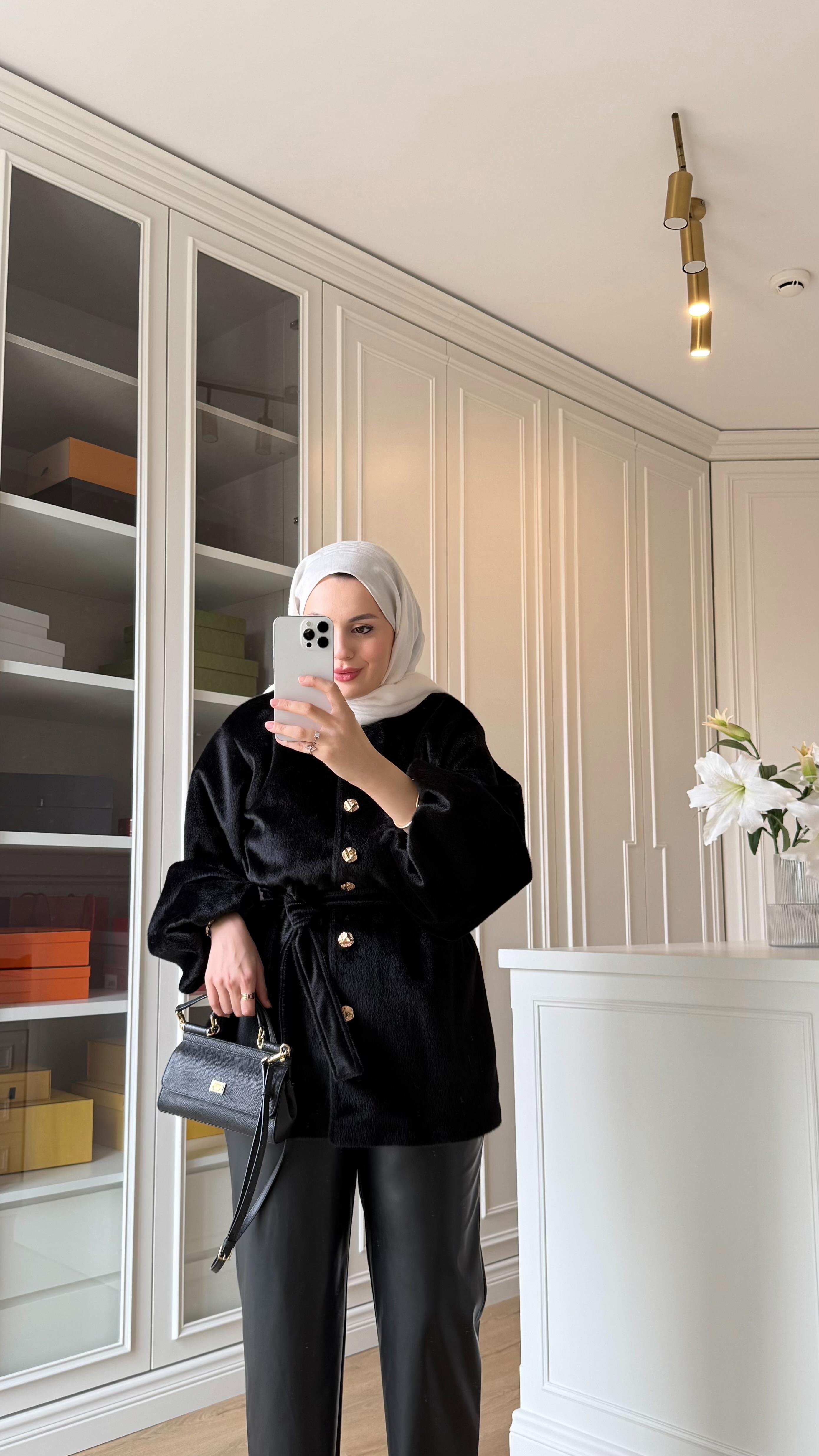 Gold Düğmeli Fox Kaban Siyah