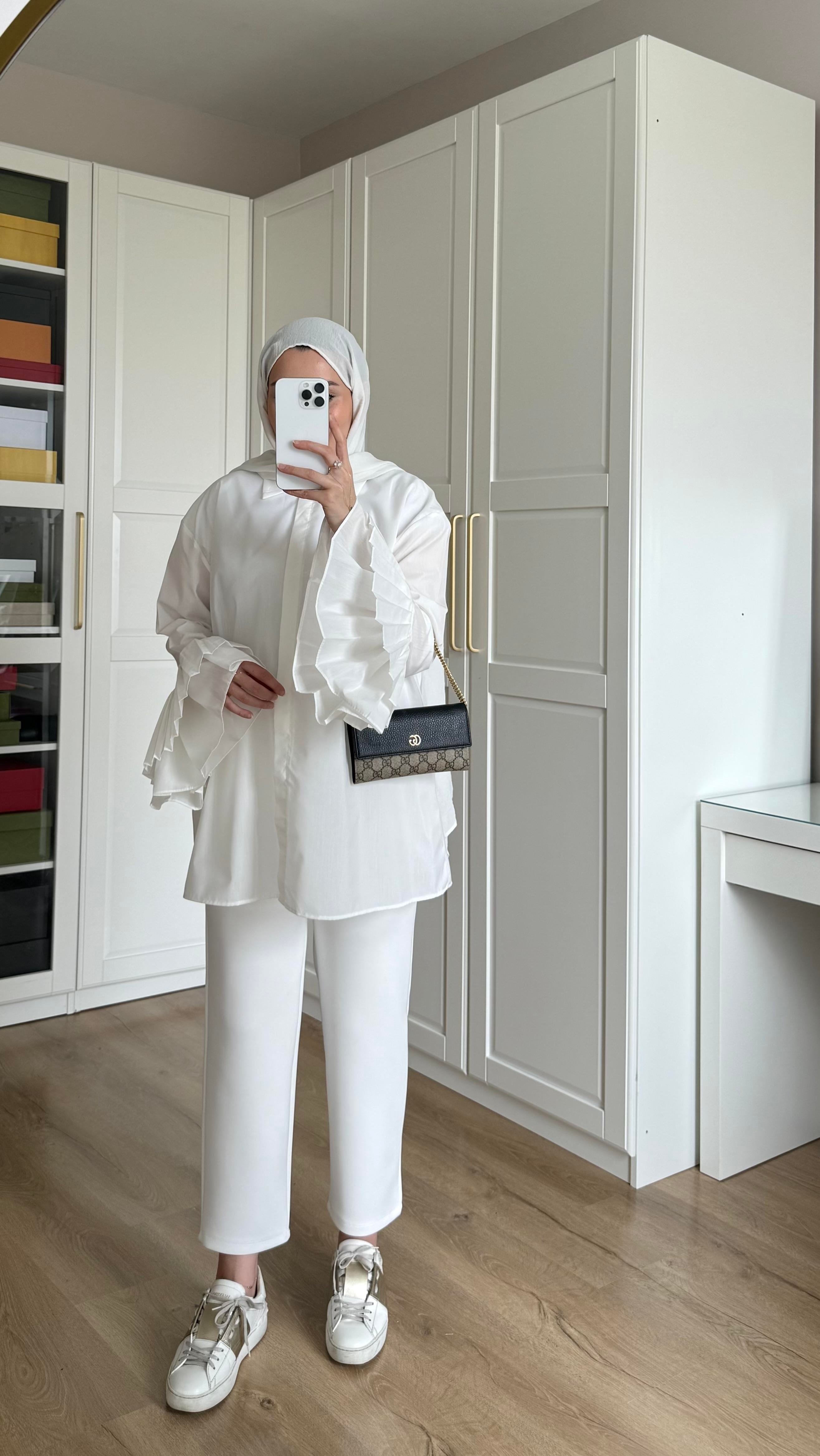 Kolu Piliseli Gömlek Beyaz