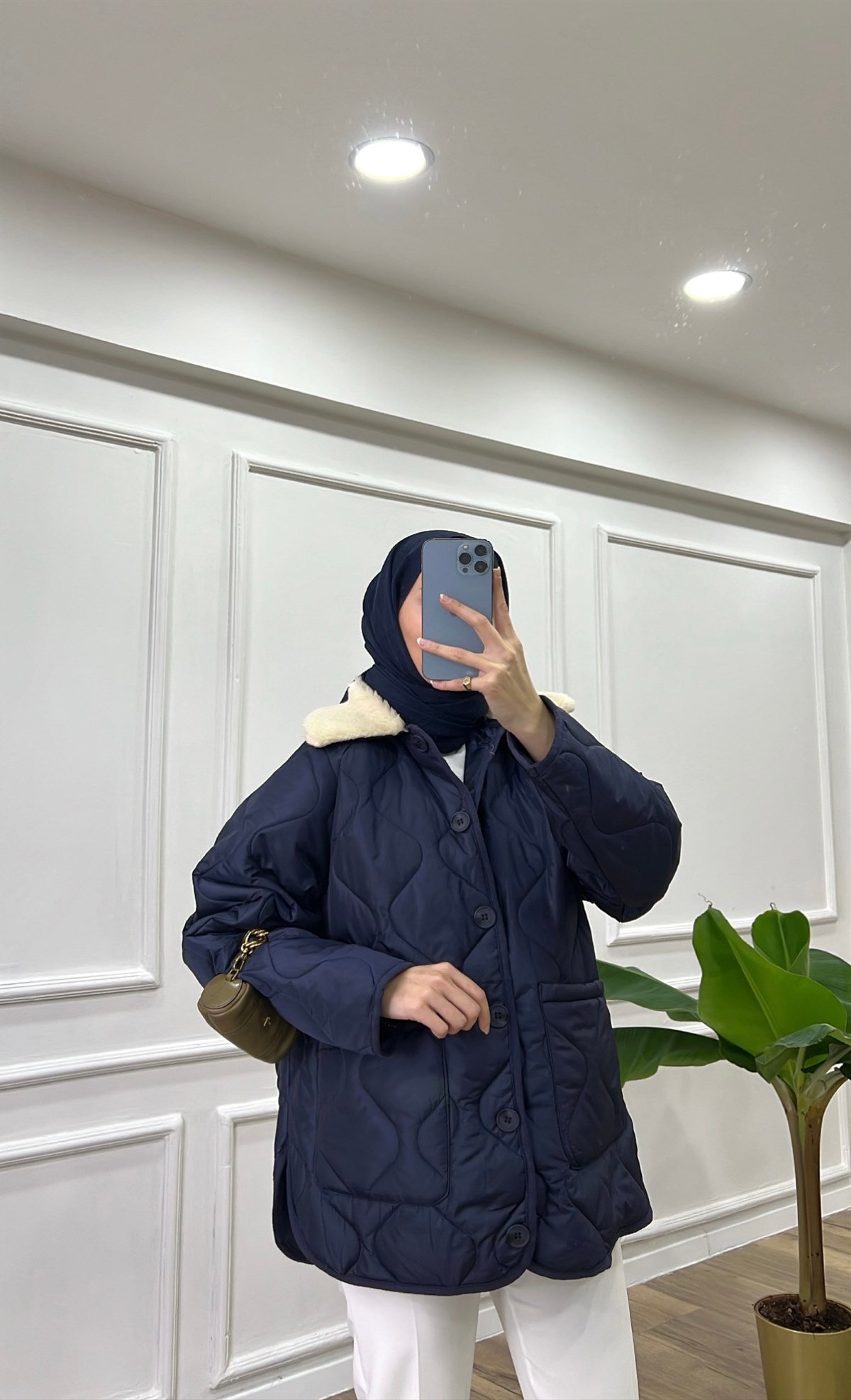 Lacivert Kürklü Kapitone Mont