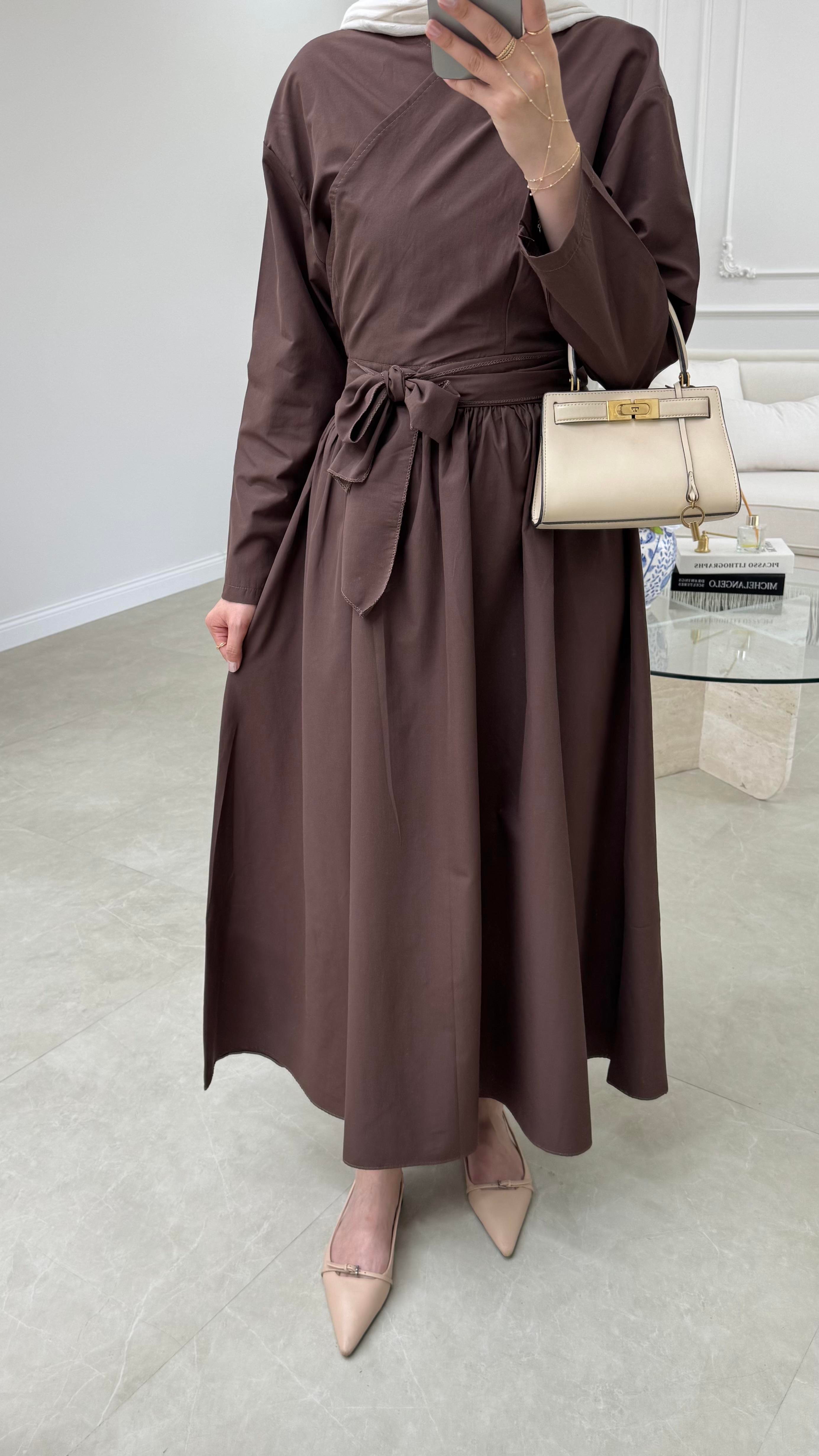 Laris Etekli Takım Acı Kahve 