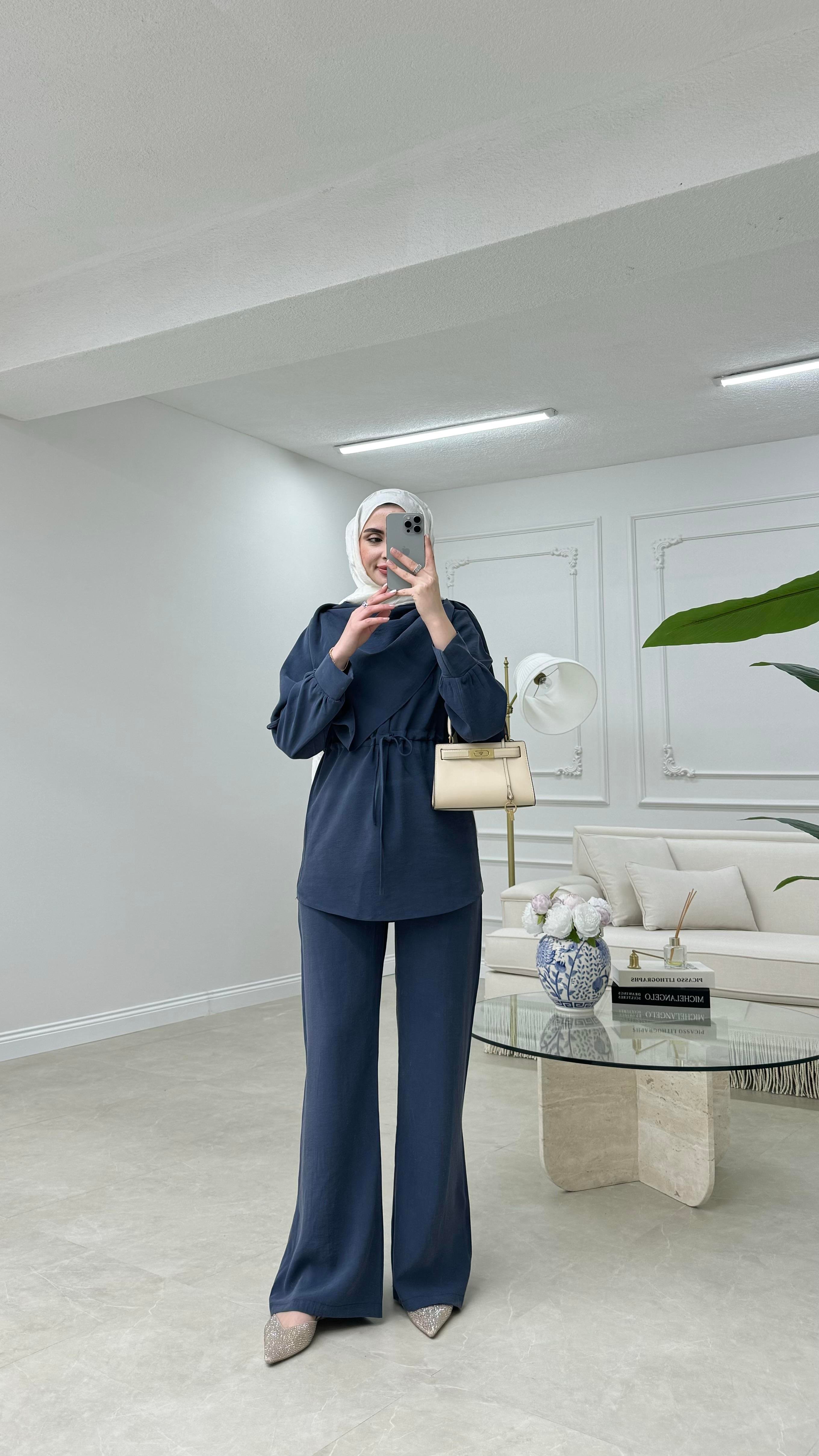 Lina Tensel Takım Lacivert