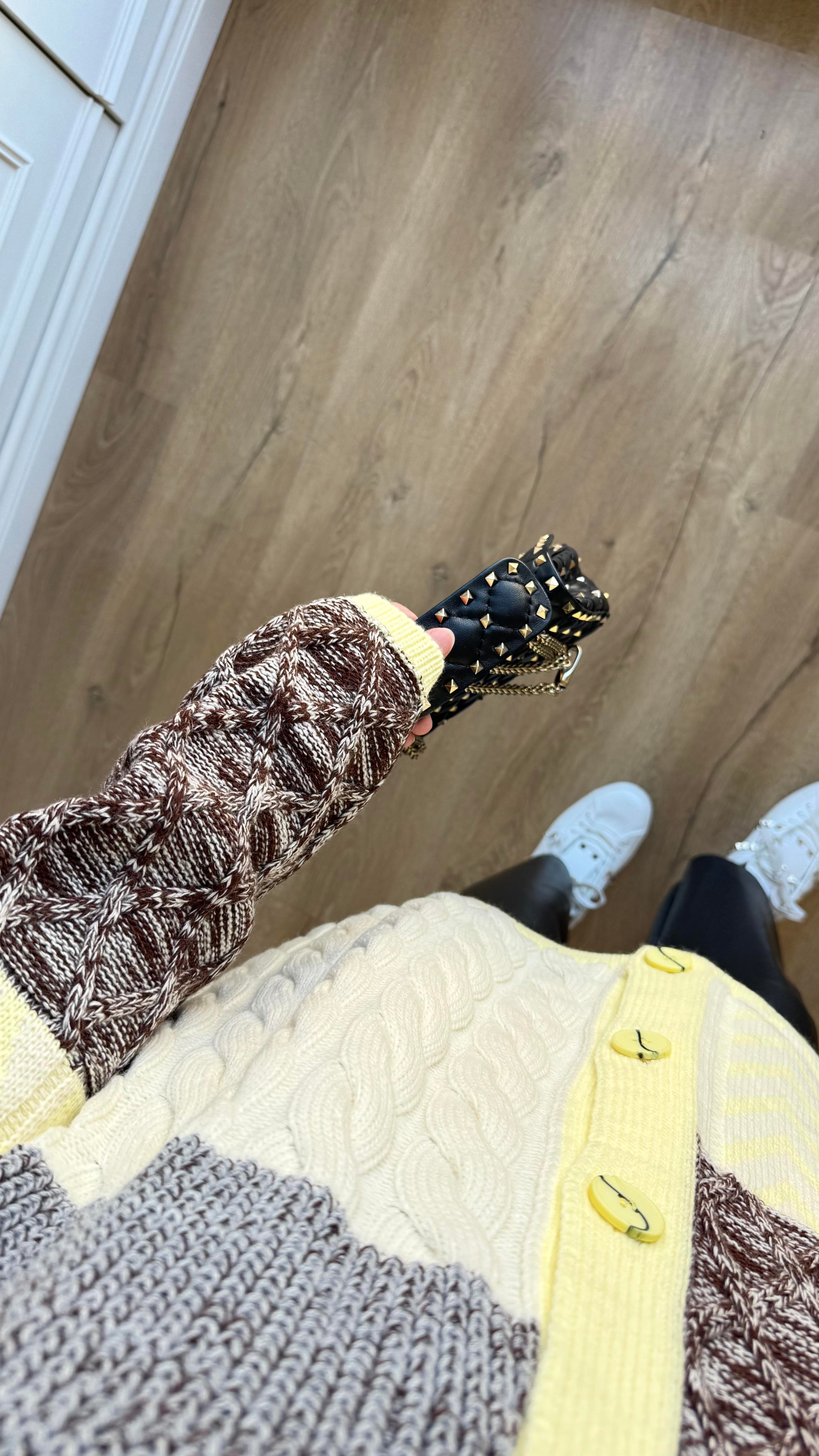 Mia Hırka Sarı