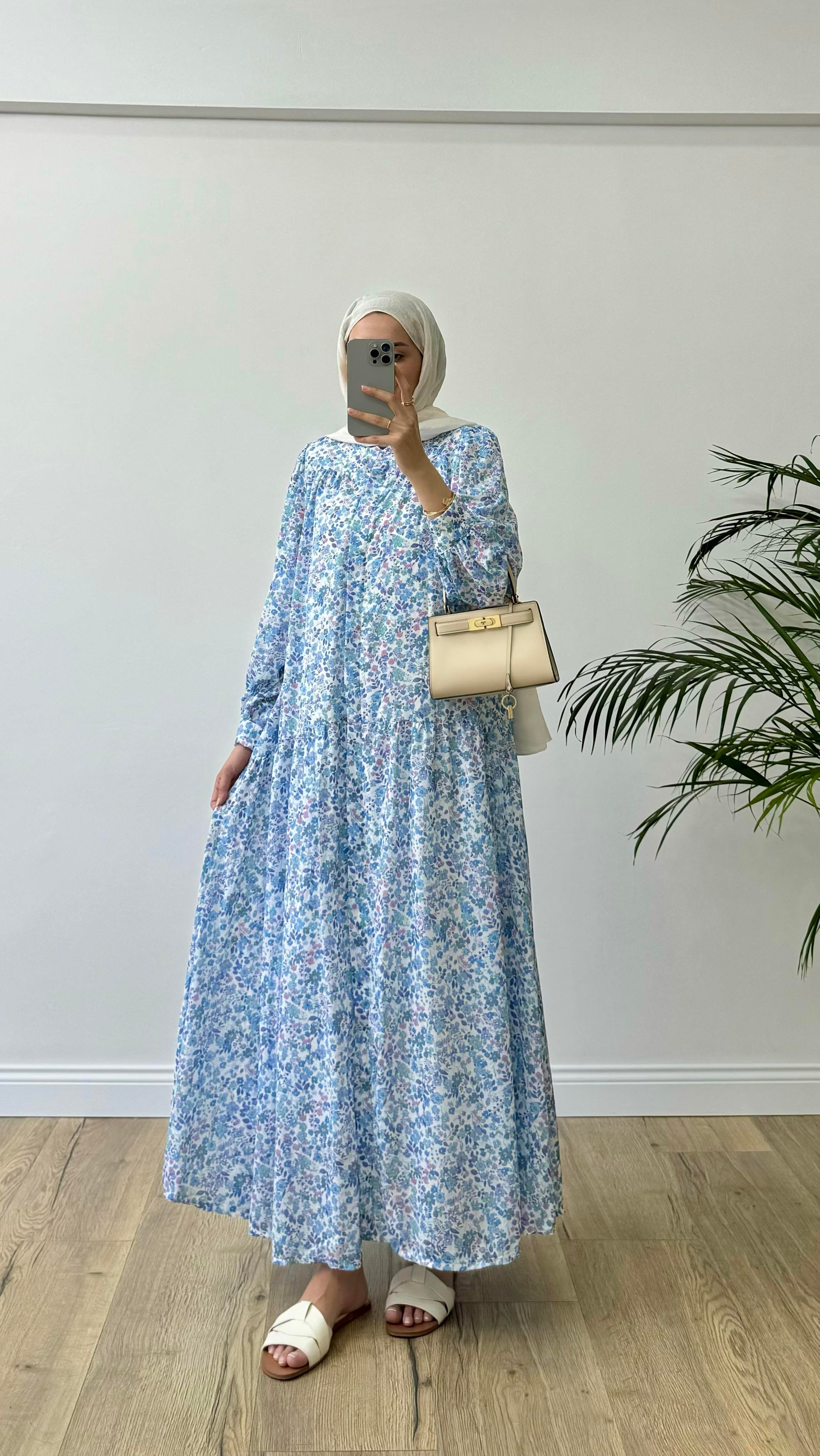 Mini Desenli Mavi Elbise