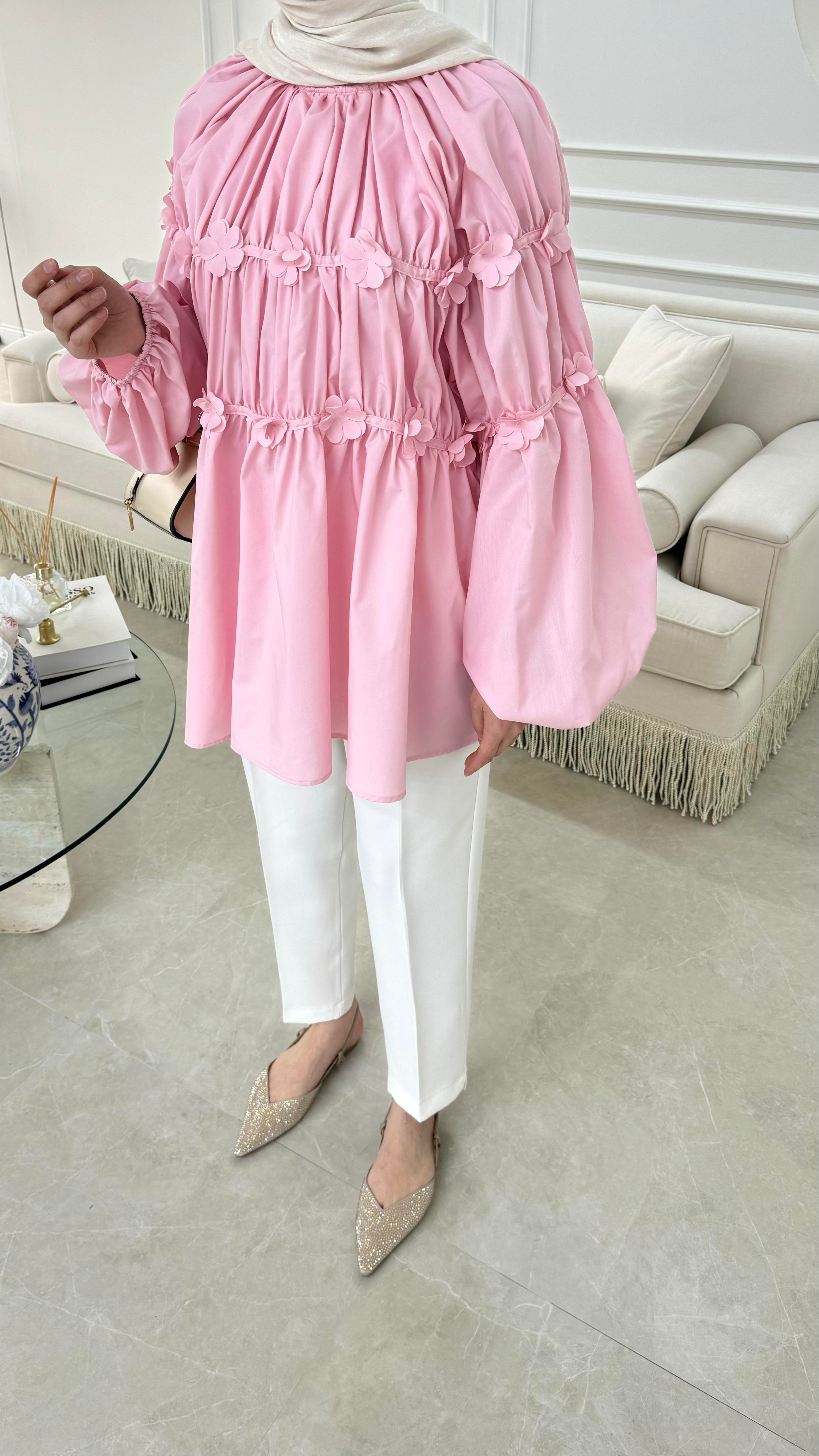 Minik Çiçek Detaylı Bluz Pembe