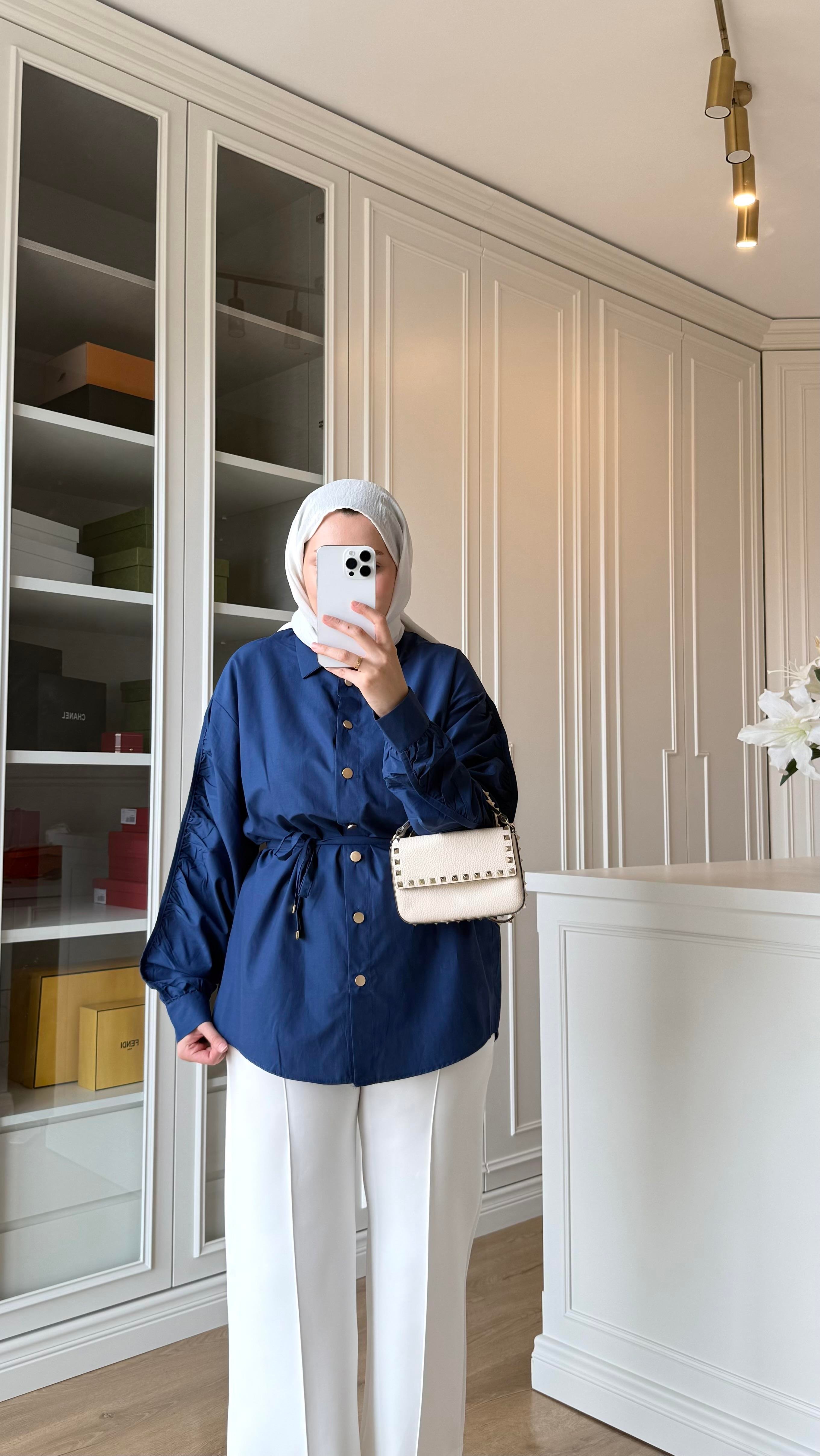 Noi Gömlek Lacivert