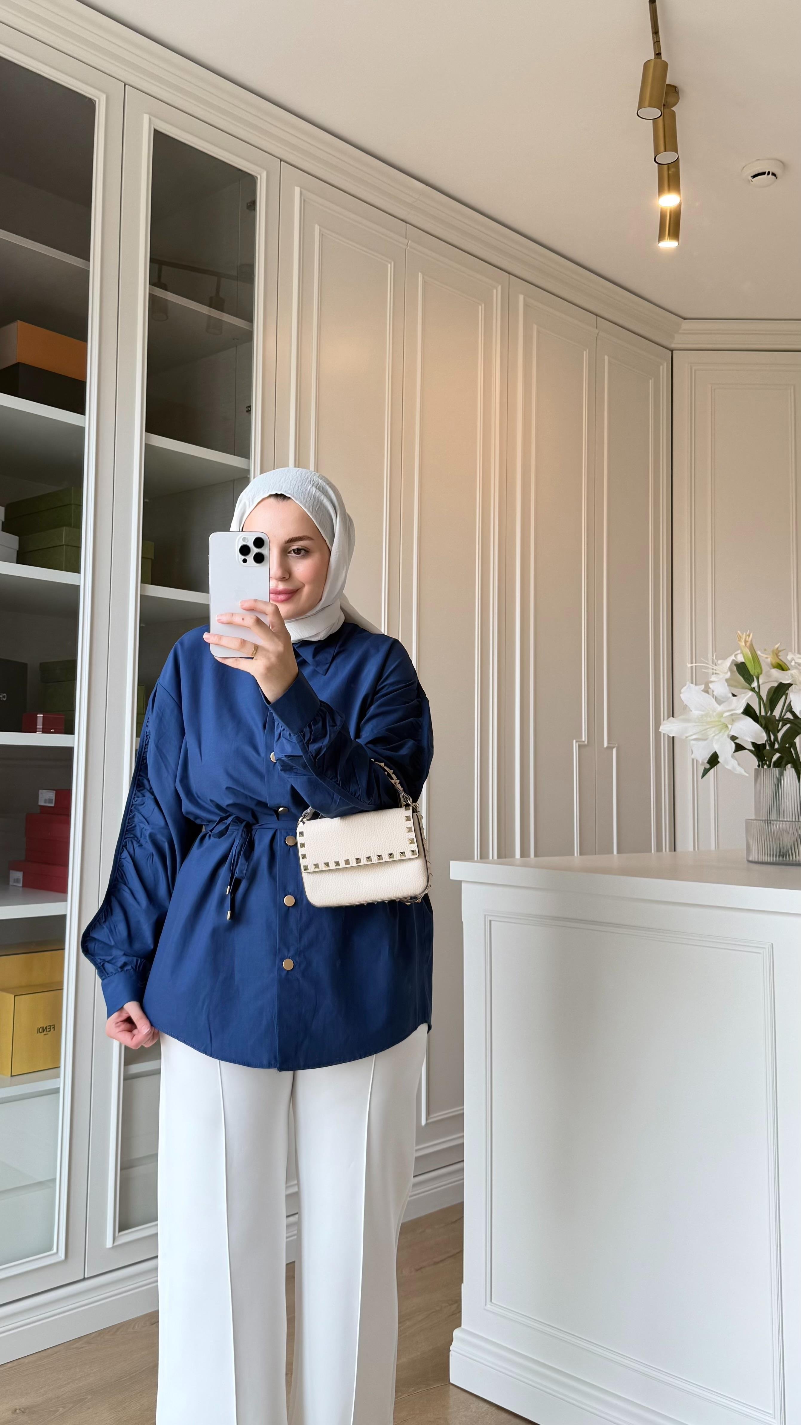 Noi Gömlek Lacivert