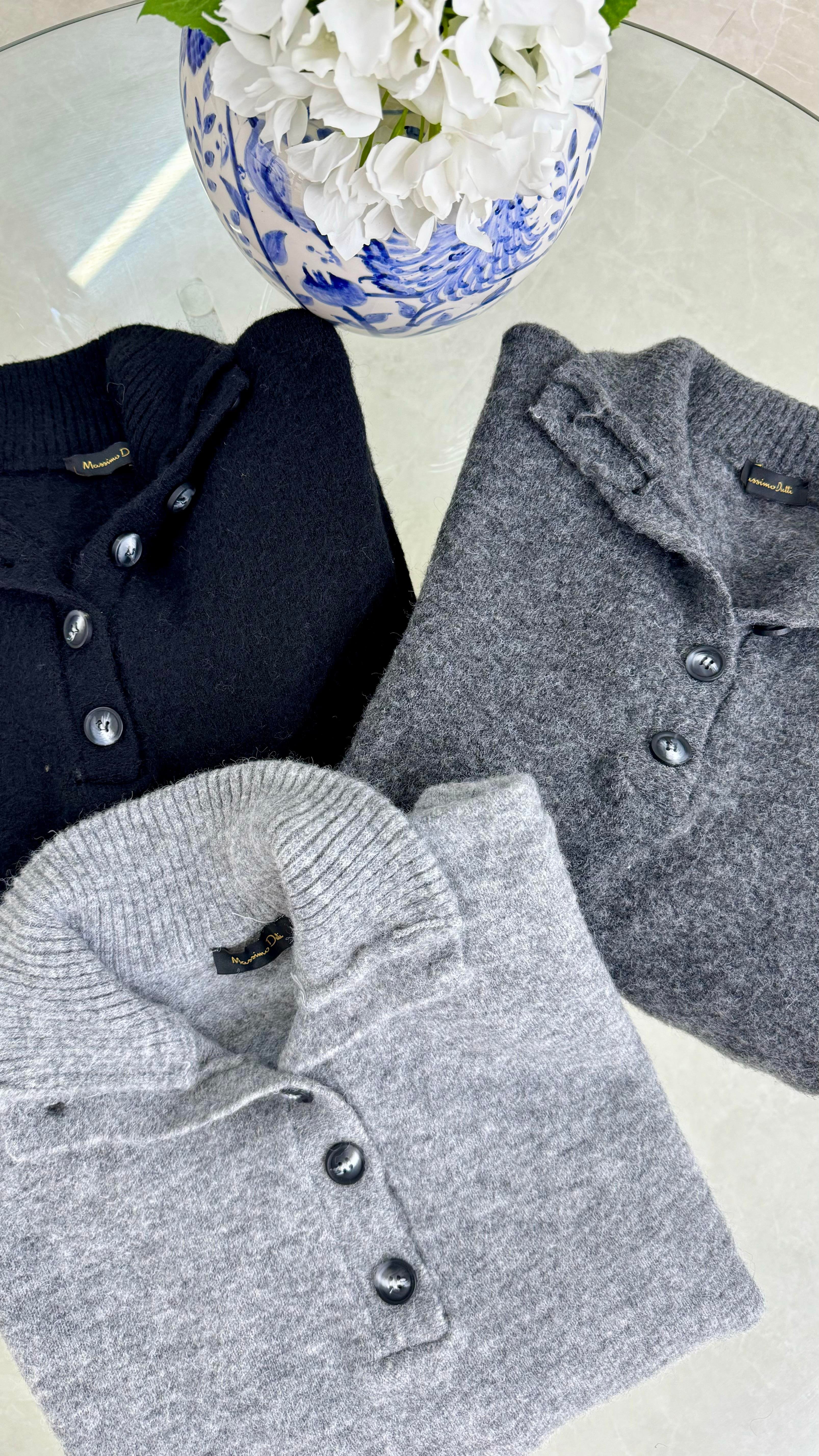 Önden Düğmeli Triko Siyah