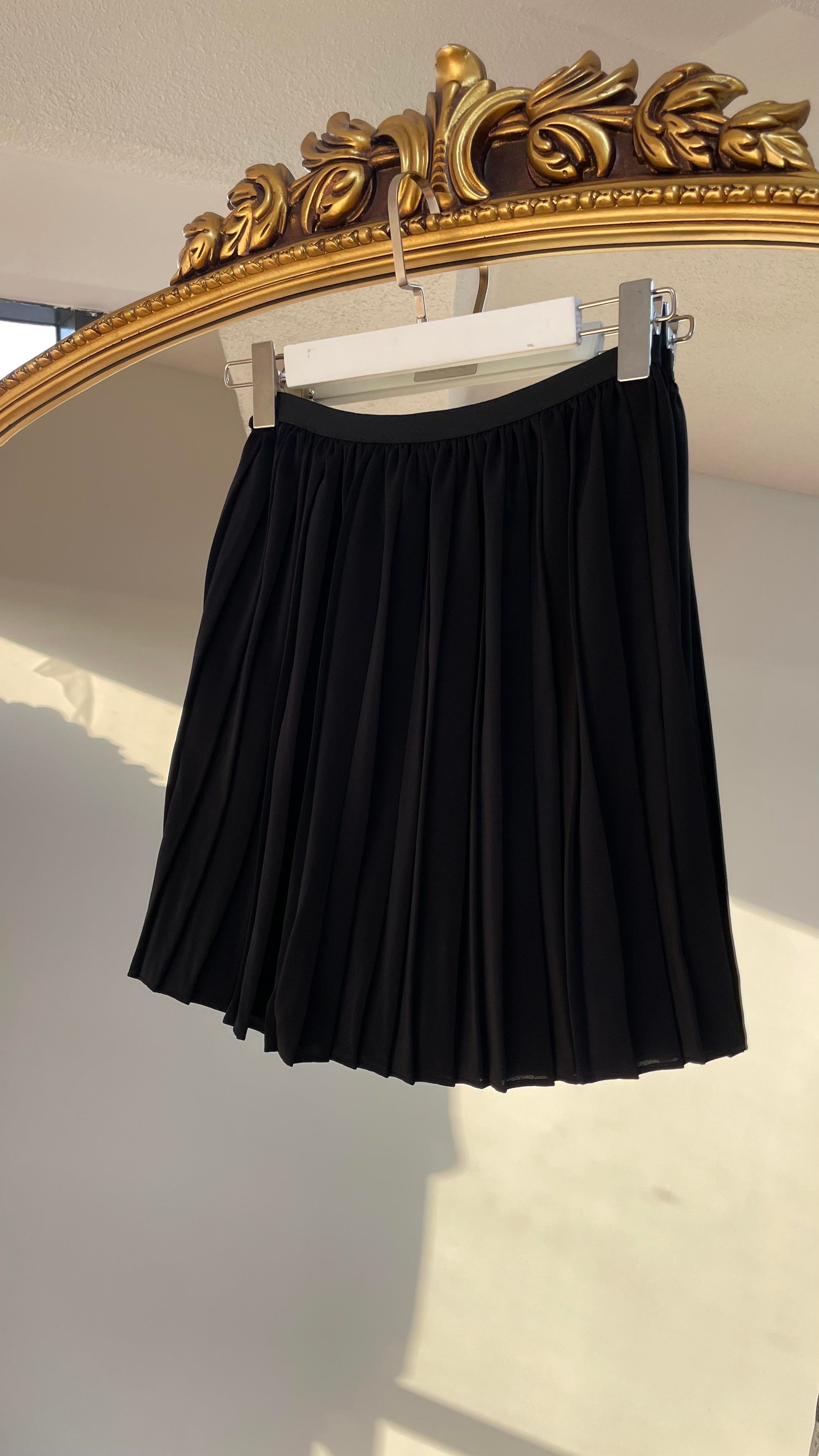 Piliseli Etek İçlik Siyah