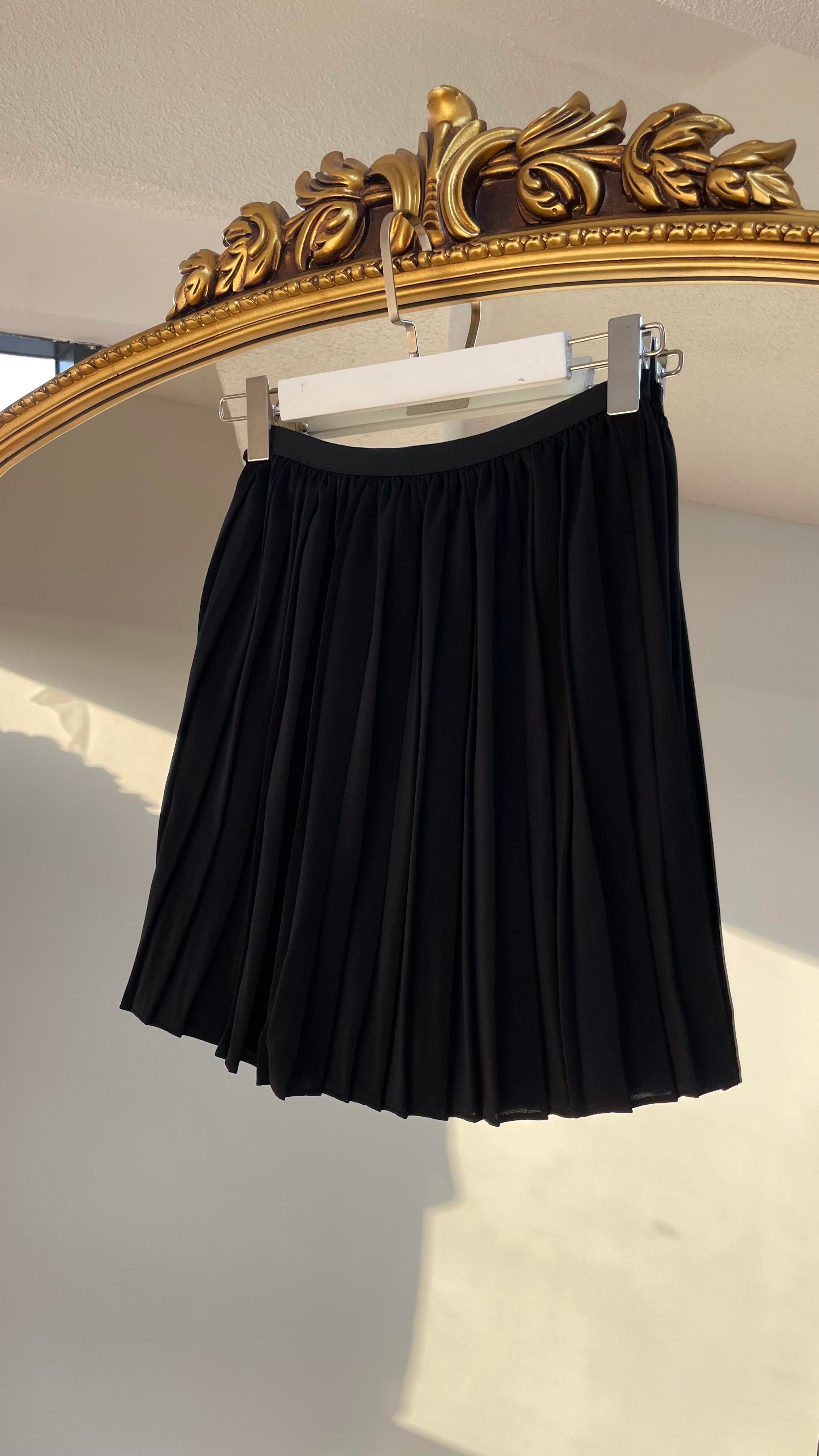 Piliseli Etek İçlik Siyah