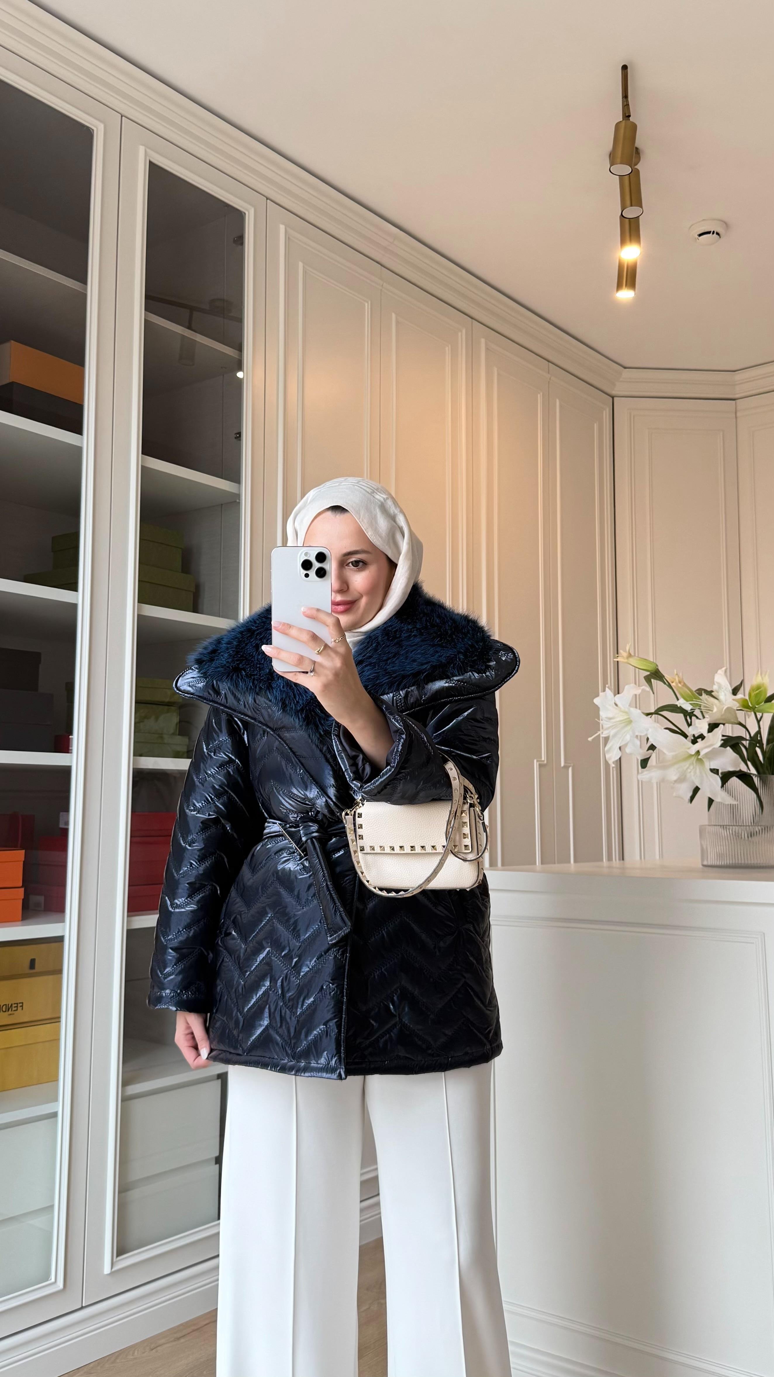 Premium Kürklü Mont Lacivert