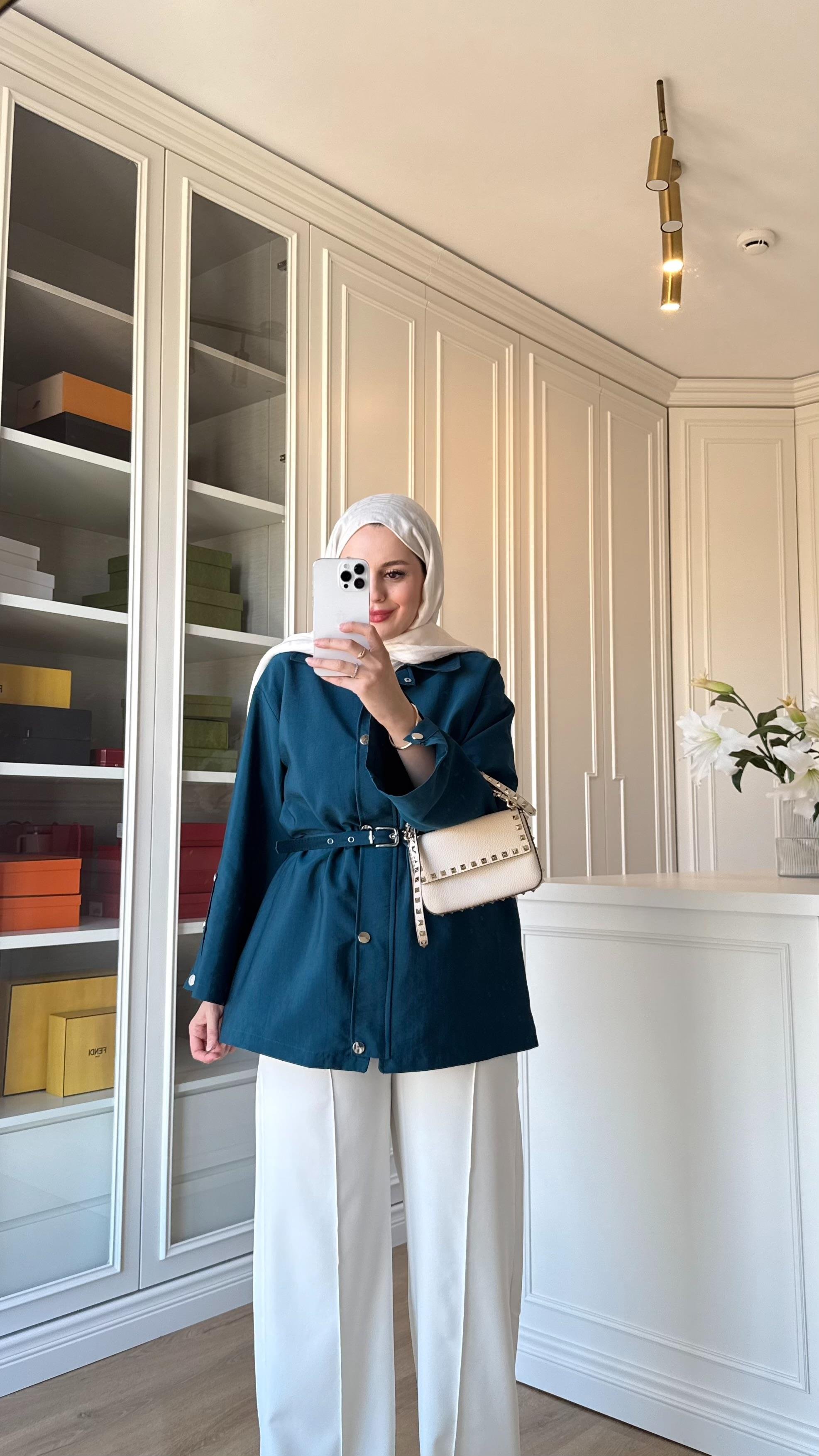 Vina Ceket Petrol