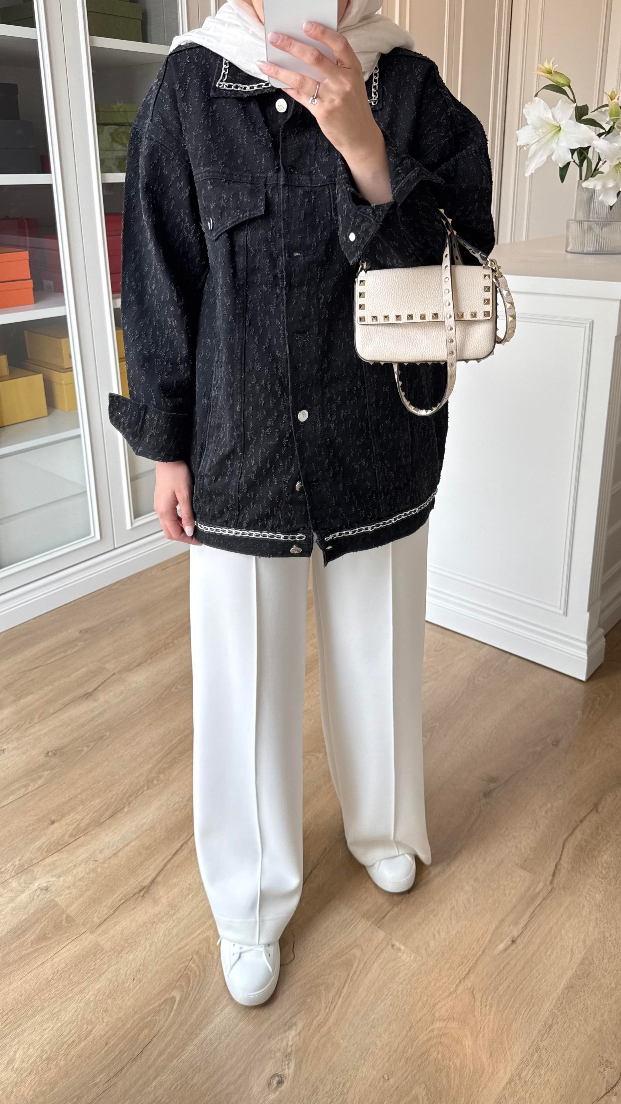 Zincir Detaylı Denim Ceket 