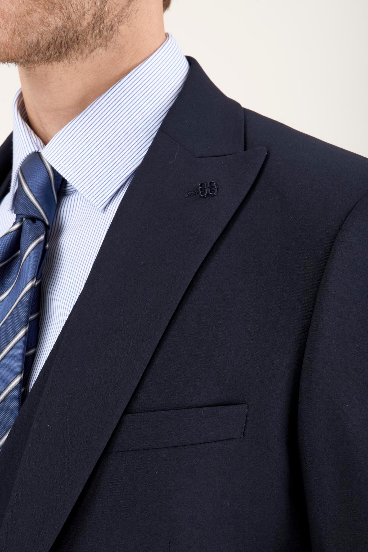 K.LACİVERT SLİM FİT SİVRİ YAKA 2 DÜĞME ÇİFT YIRTMAÇ YELEKLİ 8 DROP TK