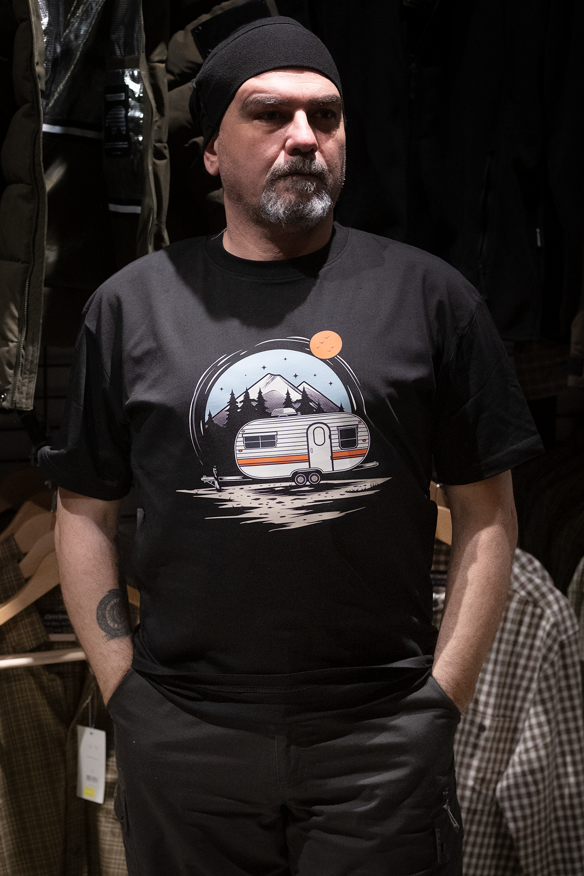 Cliff Cozy Tişört - Rahat Kesim, %100 Pamuk