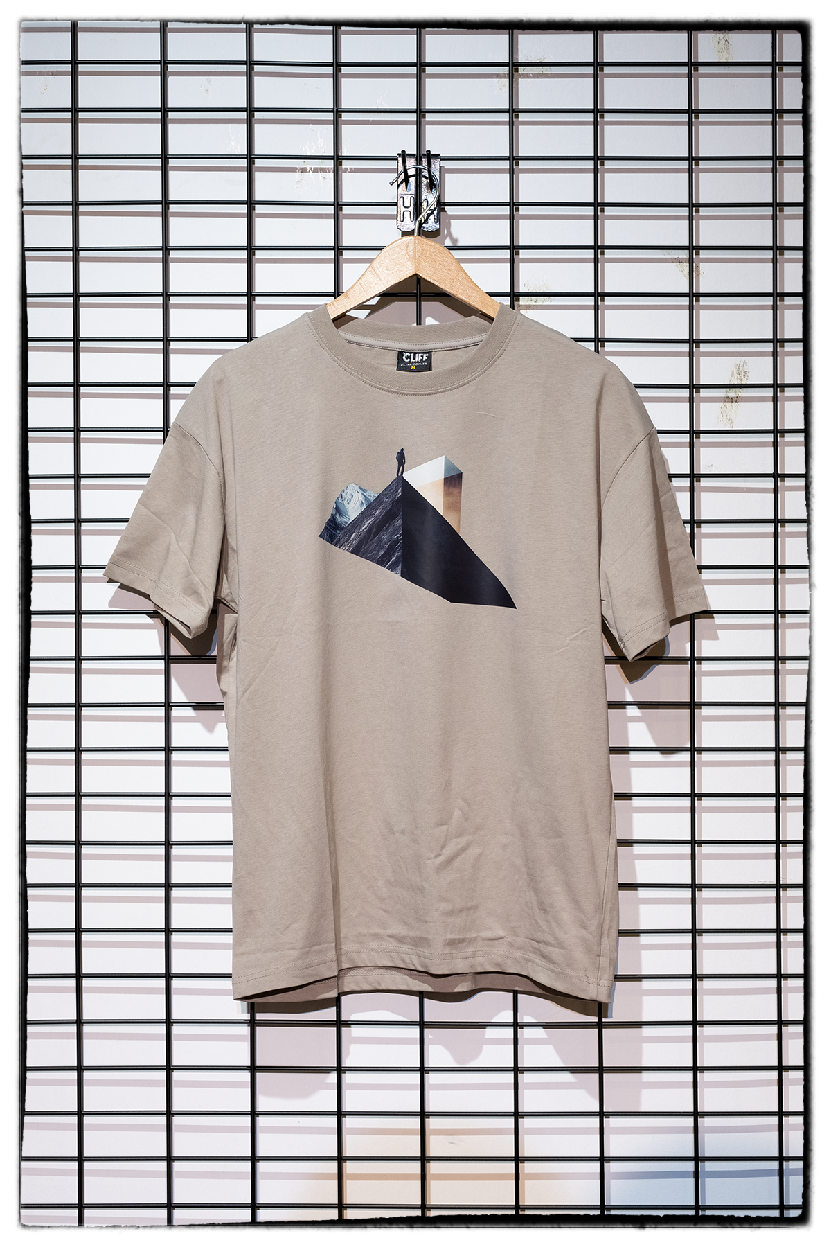 Cliff Mountology Tişört - Rahat Kesim, %100 Pamuk