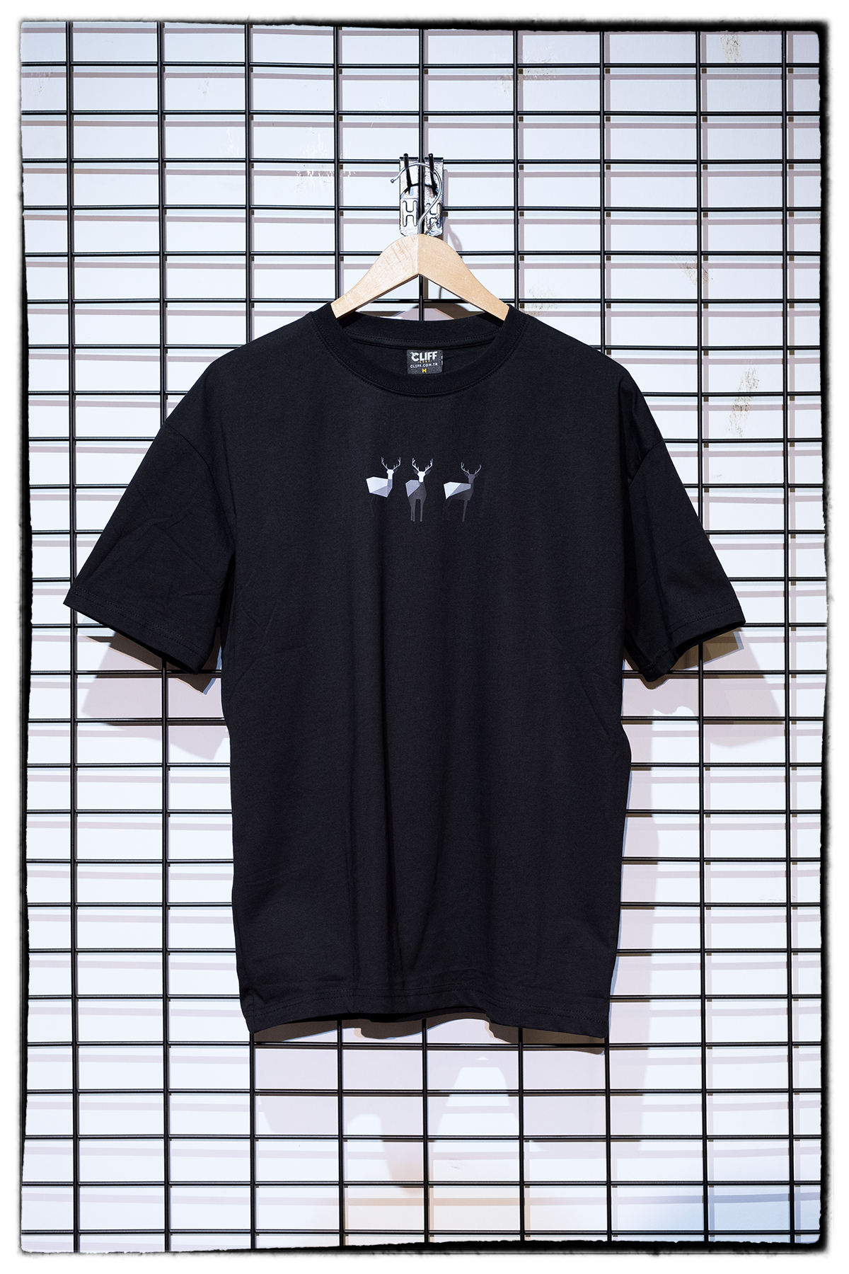 Cliff Polygonia No.3 Tişört - Rahat Kesim, %100 Pamuk