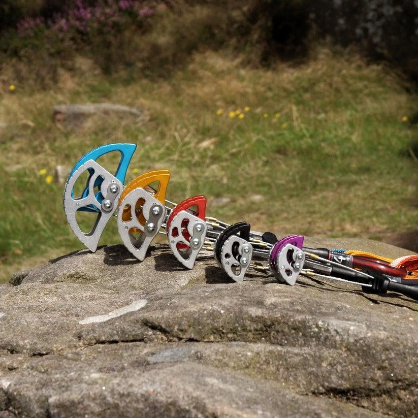 Kouba Axel 6'lı Yaylı Takoz Seti - 1, 2, 3, 4, 5, 6