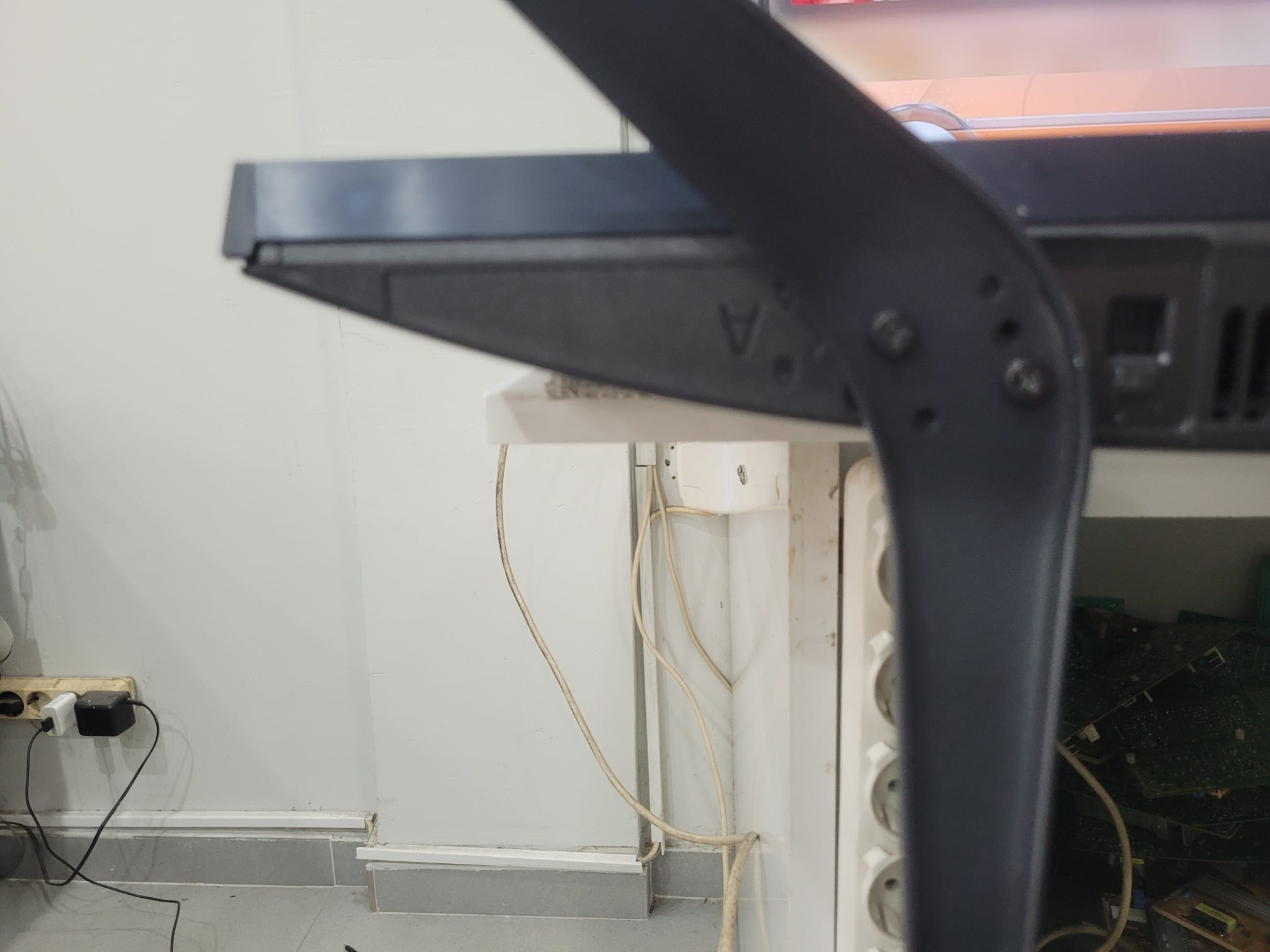LG 55UK6100PLB UYUMLU TV AYAĞI, YER AYAĞI , AYAKLG 55UK6100PLB UYUMLU TV AYAĞI, YER AYAĞI , AYAK