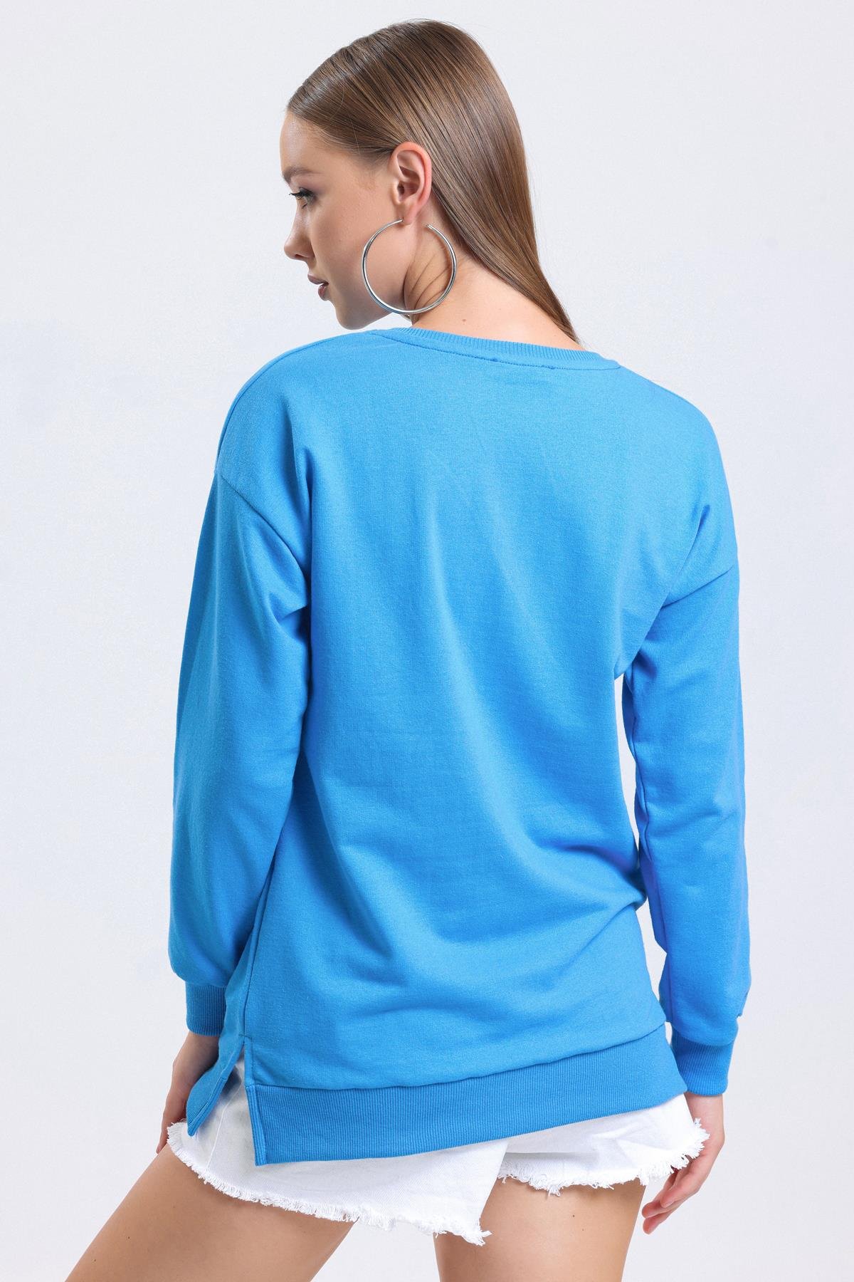 Bisiklet Yaka Basic Salaş Sweatshirt - Açık Mavi