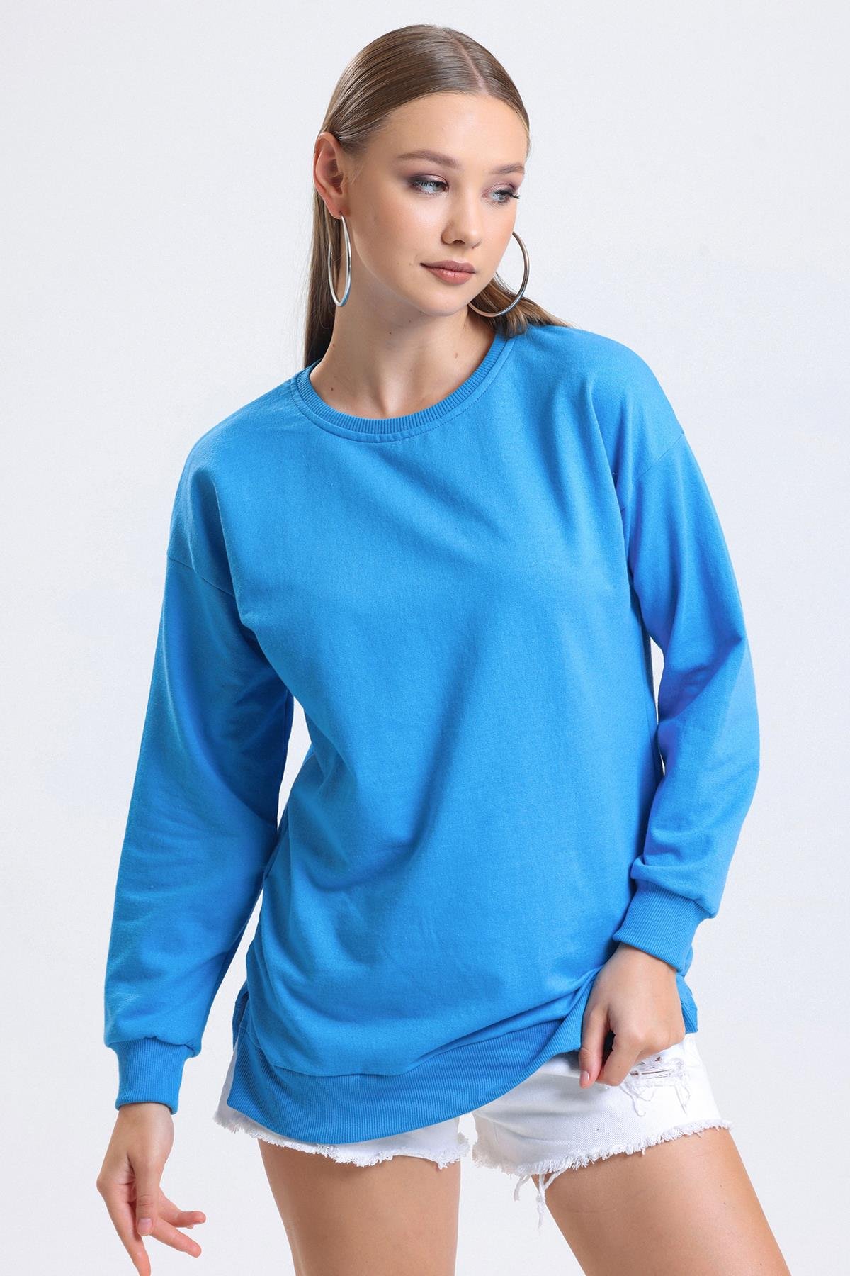 Bisiklet Yaka Basic Salaş Sweatshirt - Mavi