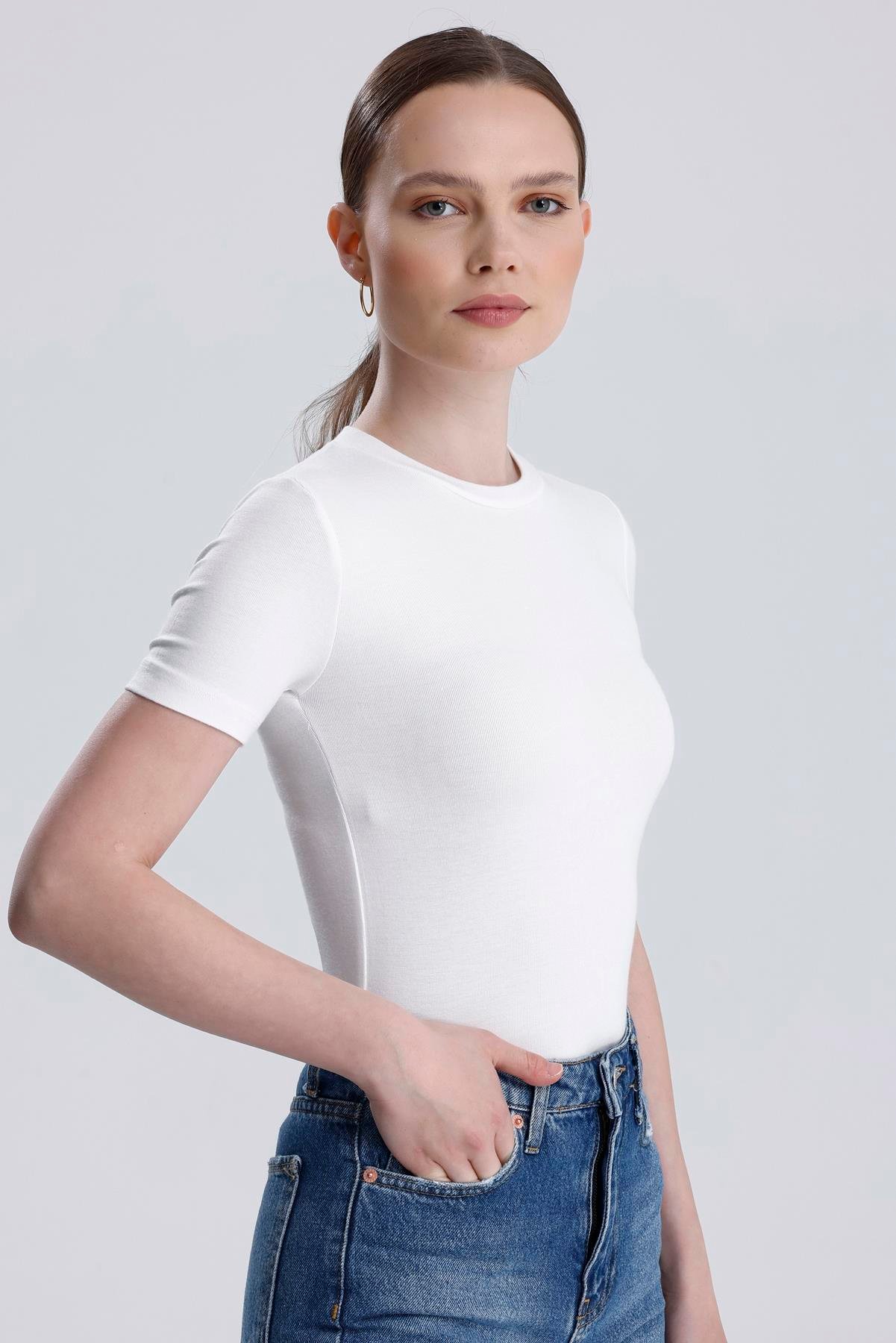 Bisiklet Yaka Kısa Kollu Modal Body - Ekru