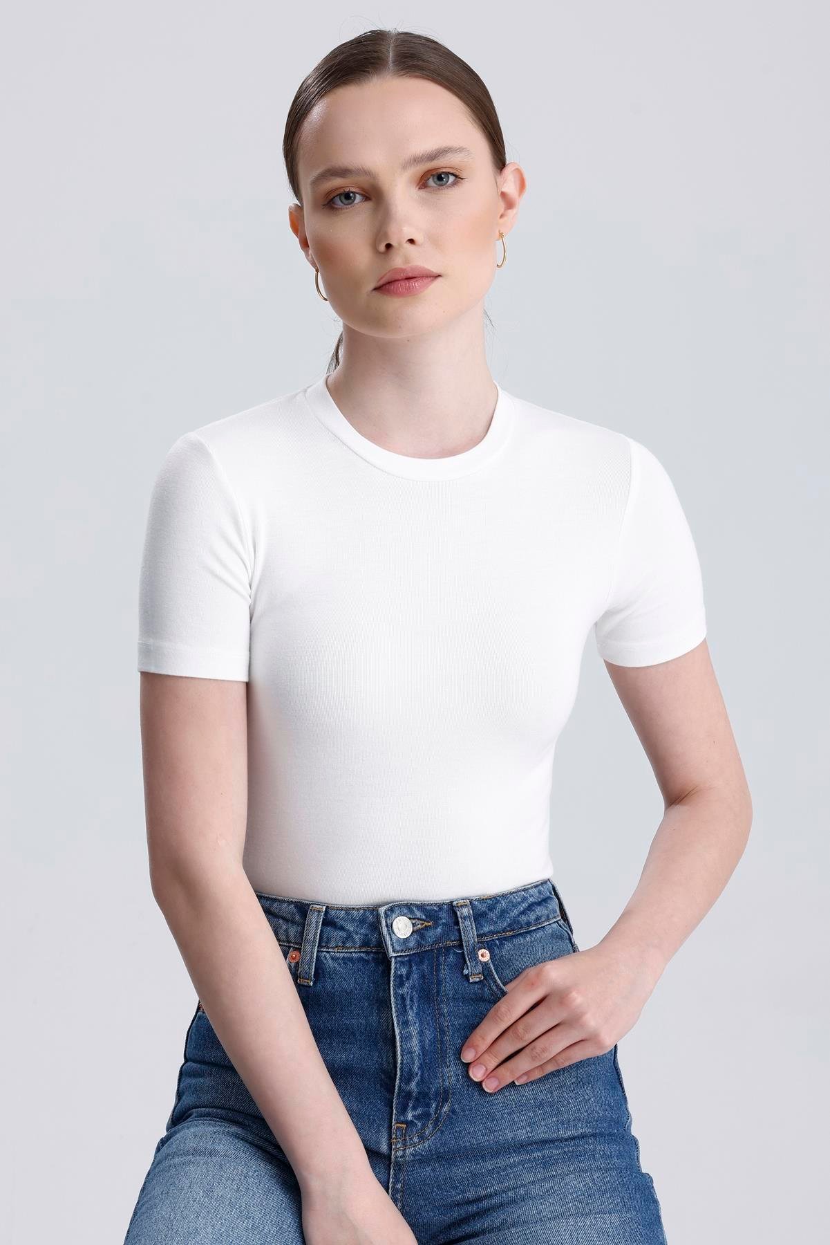 Bisiklet Yaka Kısa Kollu Modal Body - Ekru