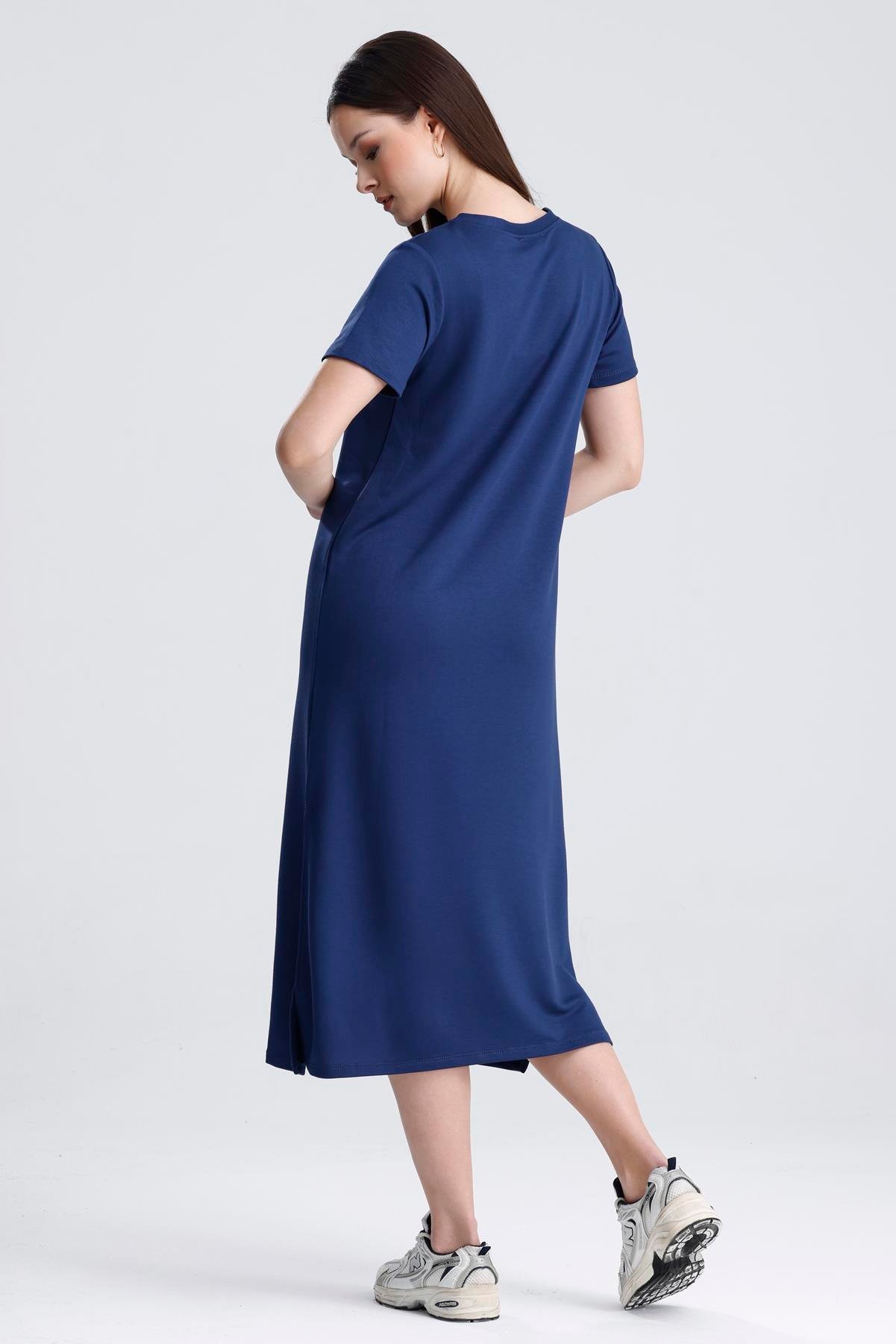 Bisiklet Yaka Yırtmaçlı Modal Basic Salaş Elbise - Lacivert