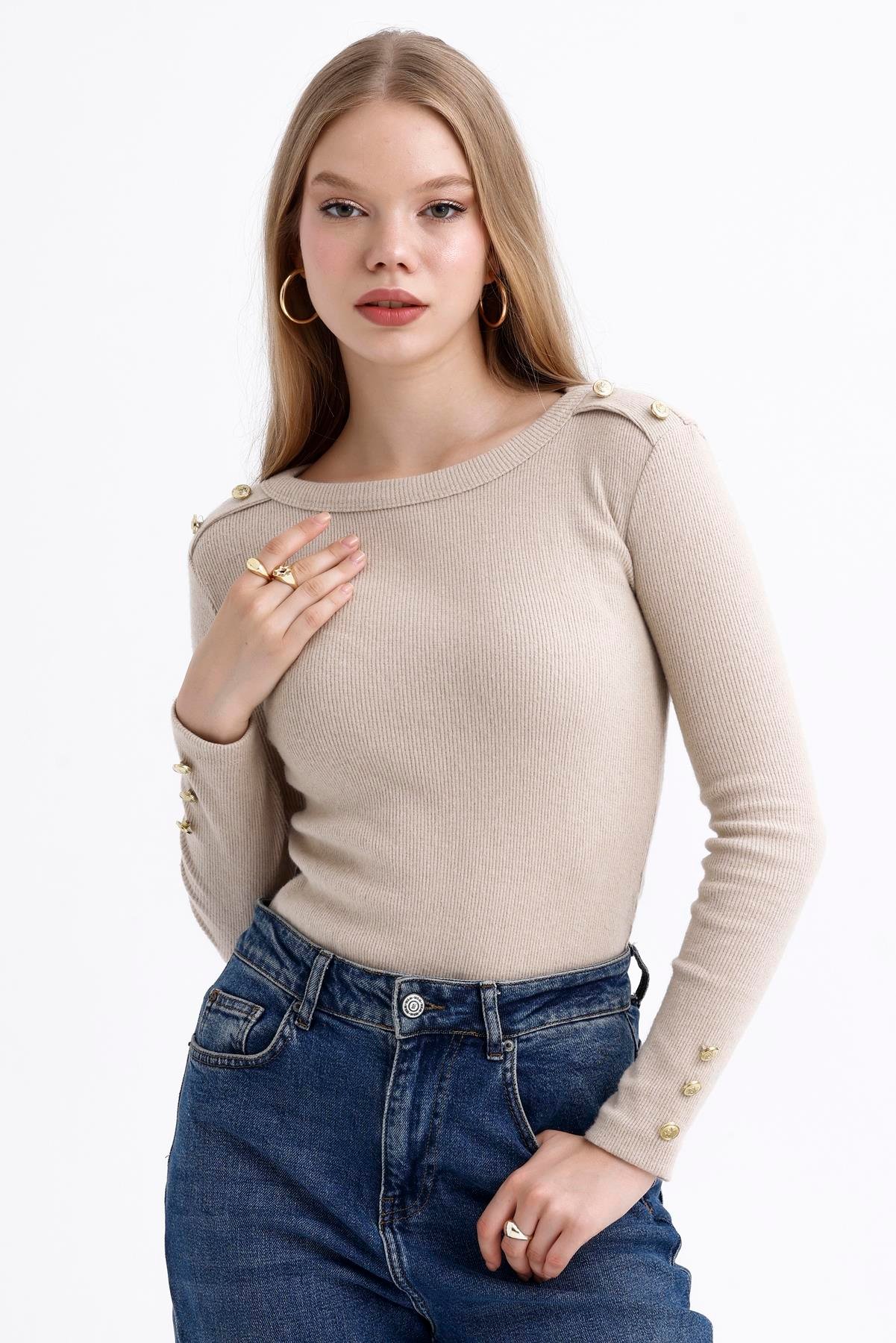 Düğme Detaylı Bisiklet Yaka Şardonlu Fitilli Kazak - Bej